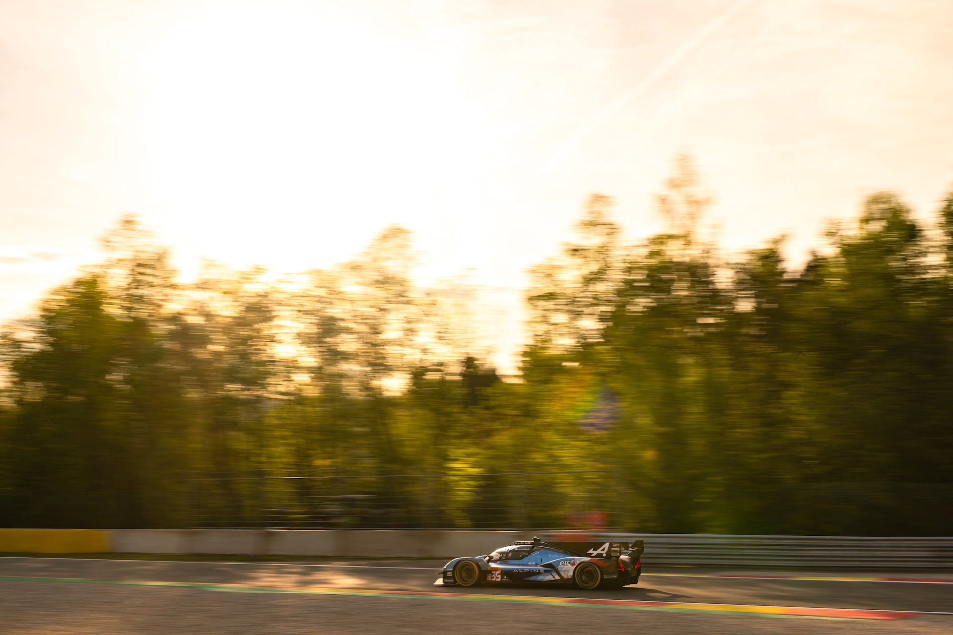 Alpine Endurance Team Se Montre À Spa : Un Prélude Aux 24 Heures Du Mans 13 Alpine Endurance Team A424 Lapierre Vaxiviere Milesi Gounon Schumacher 6 Heures De Spa Wec 2024 Hypercar