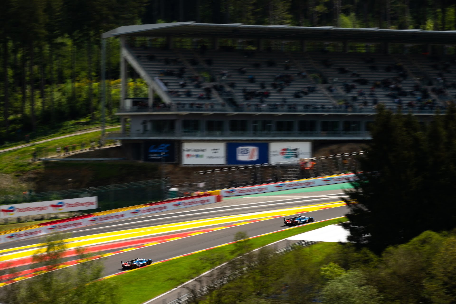 Alpine Endurance Team Se Montre À Spa : Un Prélude Aux 24 Heures Du Mans 33 Alpine Endurance Team A424 Lapierre Vaxiviere Milesi Gounon Schumacher 6 Heures De Spa Wec 2024 Hypercar
