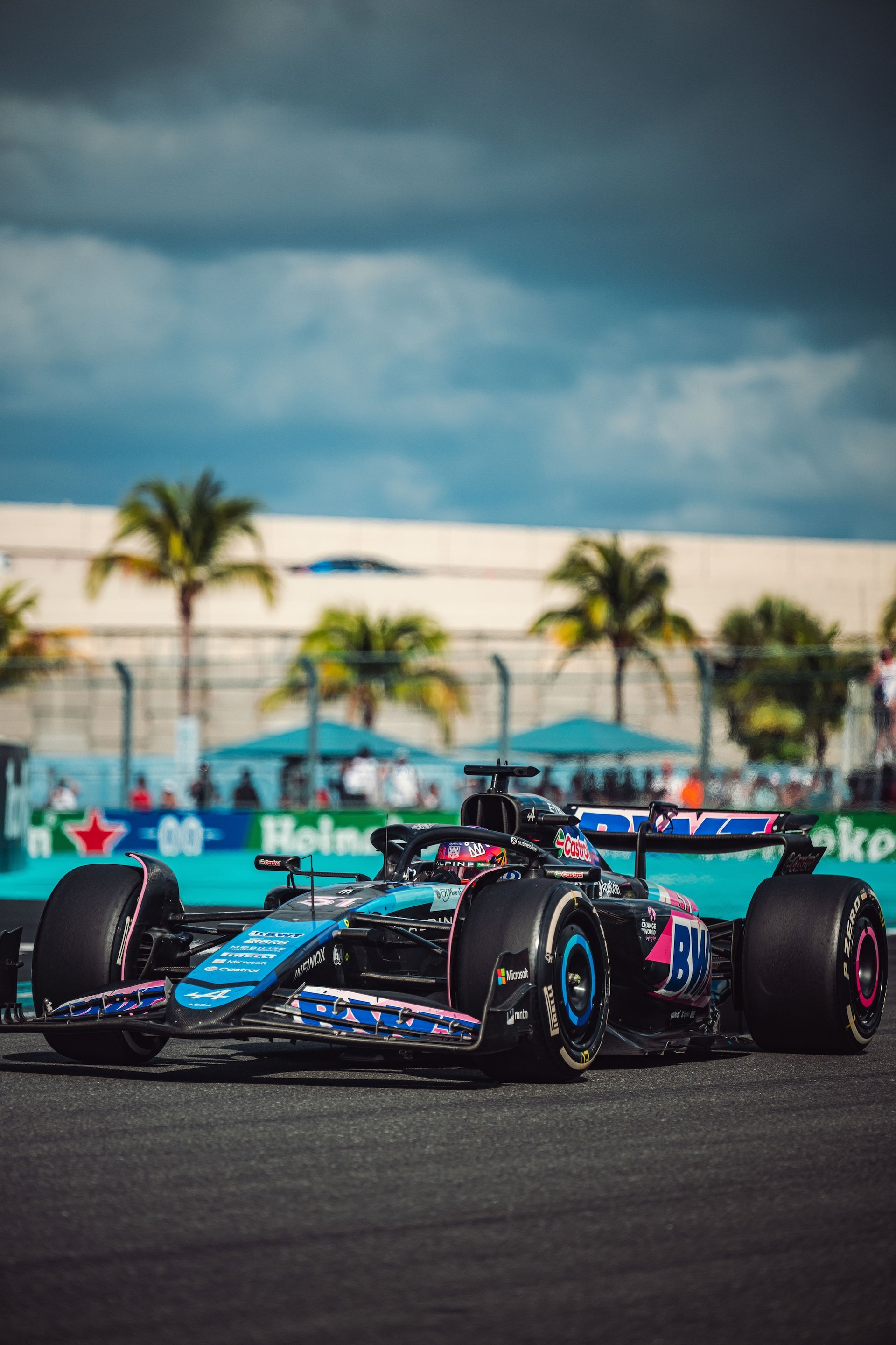 Alpine F1 Team Marque Son Premier Point De La Saison Au Gp De Miami 2024 34 Alpine F1 Team A524 Ocon Gasly Grand Prix Miami Course 2024