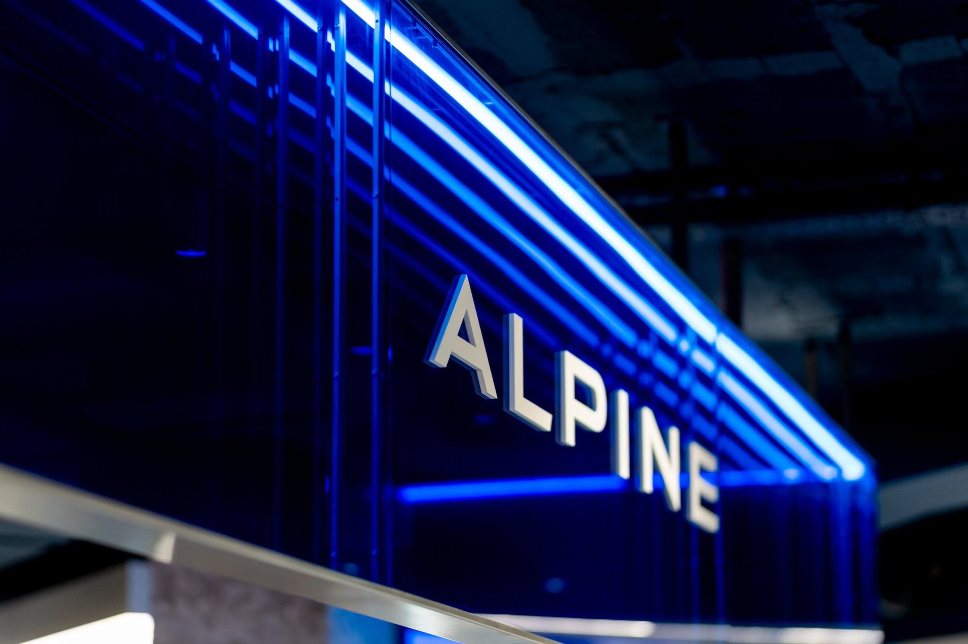 Ventes Alpine Explosent Au T1 2026 : +54,7 % Grâce À L’alpine A290 29 Alpine Inaugure L’atelier À Barcelone : Un Nouveau Concept Store 2024