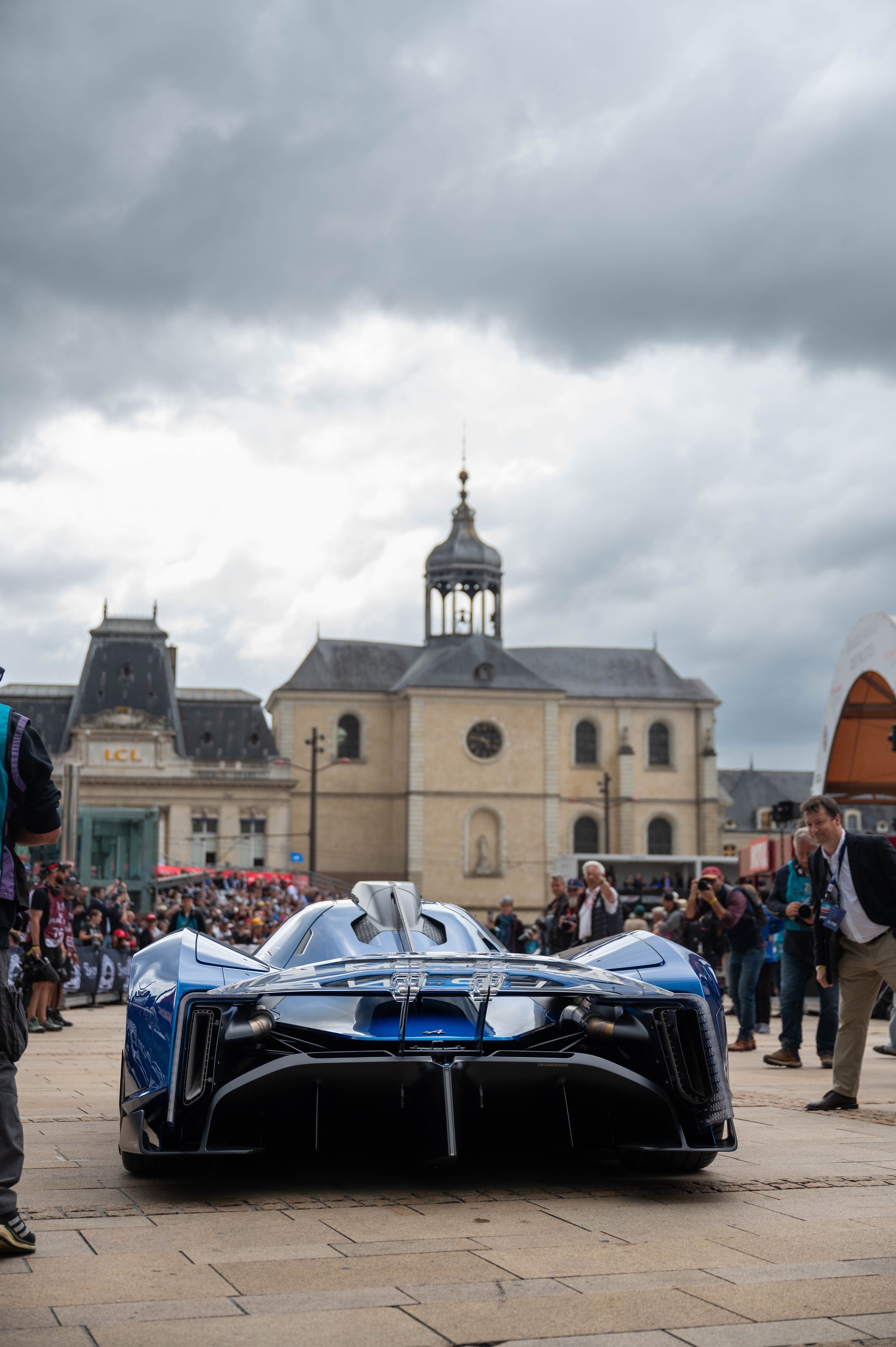 Cinq Jours Au Cœur D’alpine Et De L’alpine Endurance Team : Immersion Aux 24 Heures Du Mans 2024 15 Les Alpinistes 24 Heures Du Mans 2024 Pea Photos