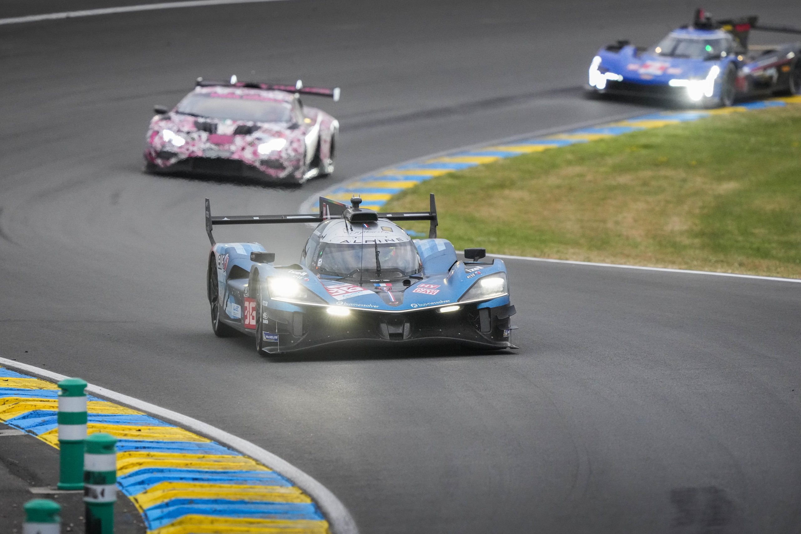Alpine Endurance Team : Un Joker Pour Renforcer La Fiabilité Du V6 De L'A424 3 Les Alpinistes - 24 Heures Du Mans 2024 - Alpine A424 Alpine Endurance Team