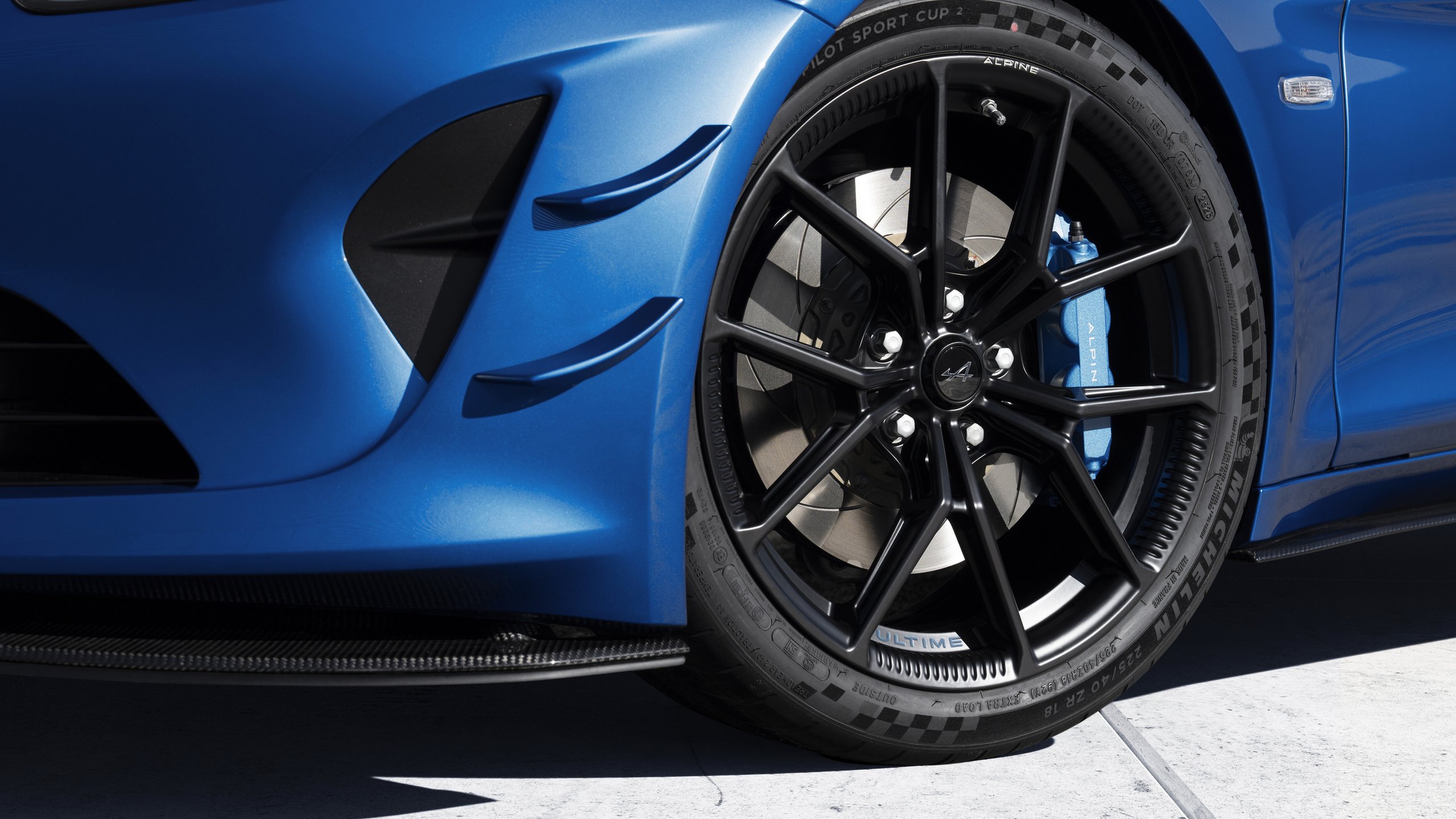 Fiche Technique Alpine A110 R Ultime : Caractéristiques Et Performances 15 Alpine A110 R Ultime 2024