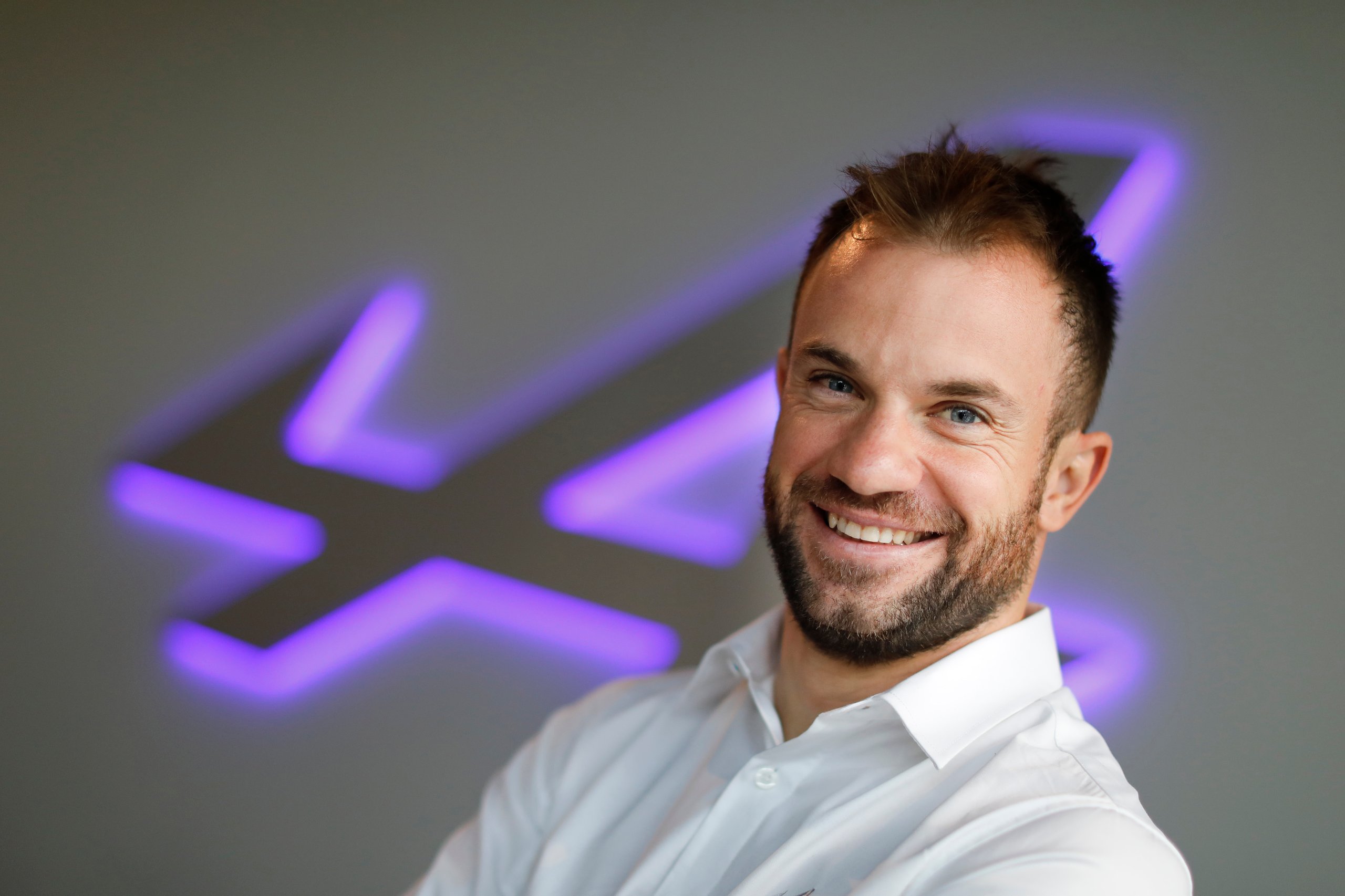 Nicolas Lapierre Alpine Endurance Team Directeur Sportif Retraite 1 | Nicolas Lapierre Annonce Sa Retraite Sportive Après 25 Ans De Carrière Et Devient Directeur Sportif Chez Alpine Endurance Team