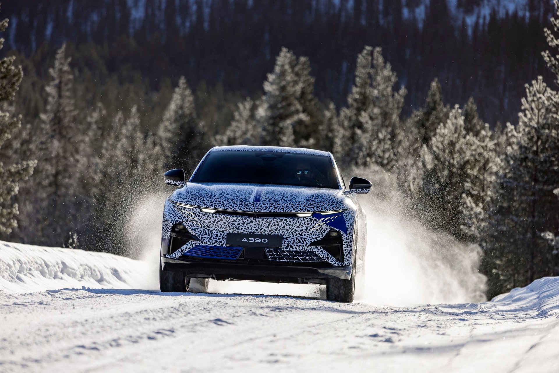 Alpine A390 Camouflage 2025 55 | Alpine A390 : La Sportive Électrique Défie Le Froid Polaire Avant Sa Révélation Mondiale