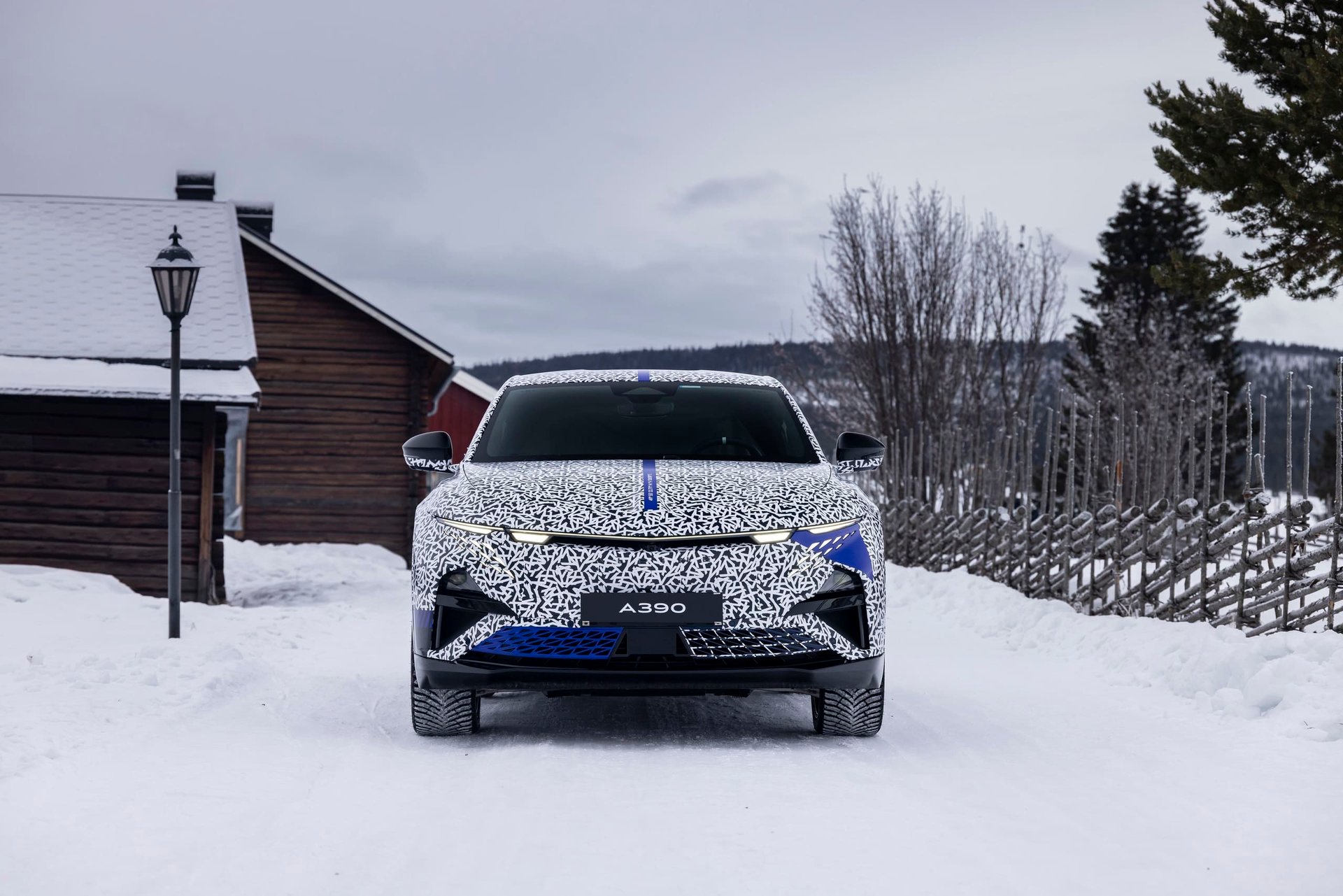 Alpine A390 Chassis 2025 26 | Alpine A390 : La Sportive Électrique Défie Le Froid Polaire Avant Sa Révélation Mondiale