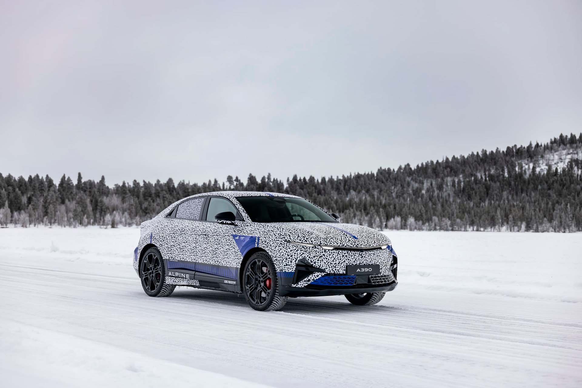 Alpine A390 Lac Gelee 2025 13 | Alpine A390 : La Sportive Électrique Défie Le Froid Polaire Avant Sa Révélation Mondiale