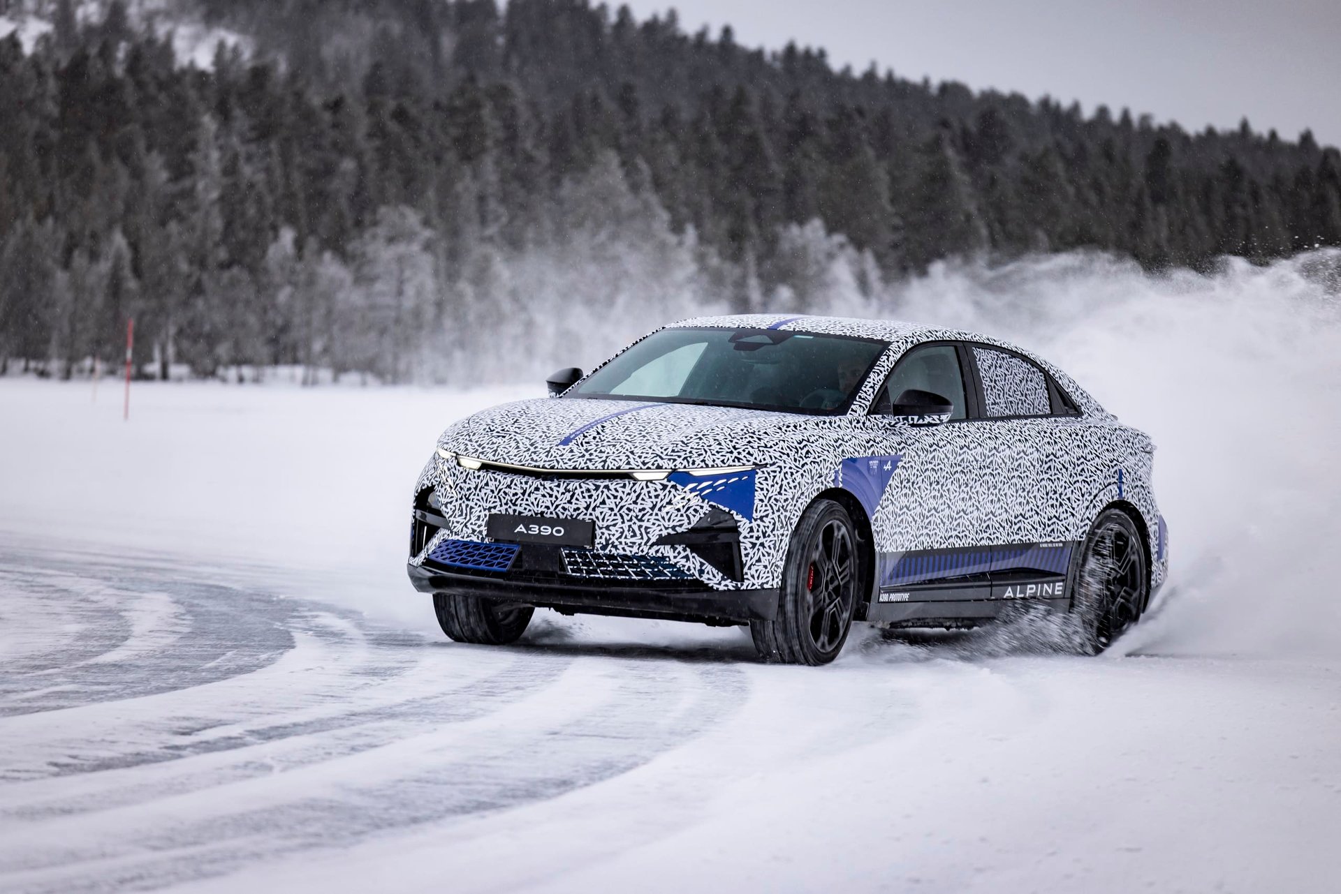 Alpine A390 Lac Gelee 2025 43 | Alpine A390 : La Sportive Électrique Défie Le Froid Polaire Avant Sa Révélation Mondiale