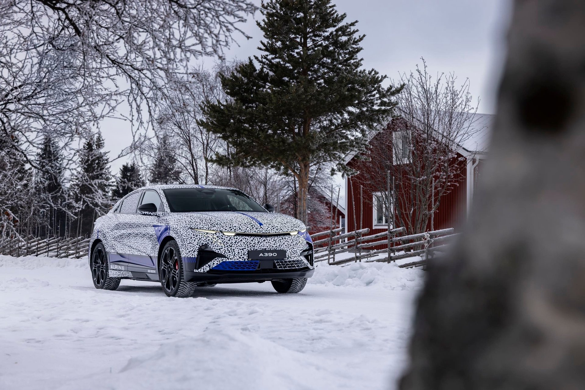 Alpine A390 Laponie 2025 11 | Alpine A390 : La Sportive Électrique Défie Le Froid Polaire Avant Sa Révélation Mondiale