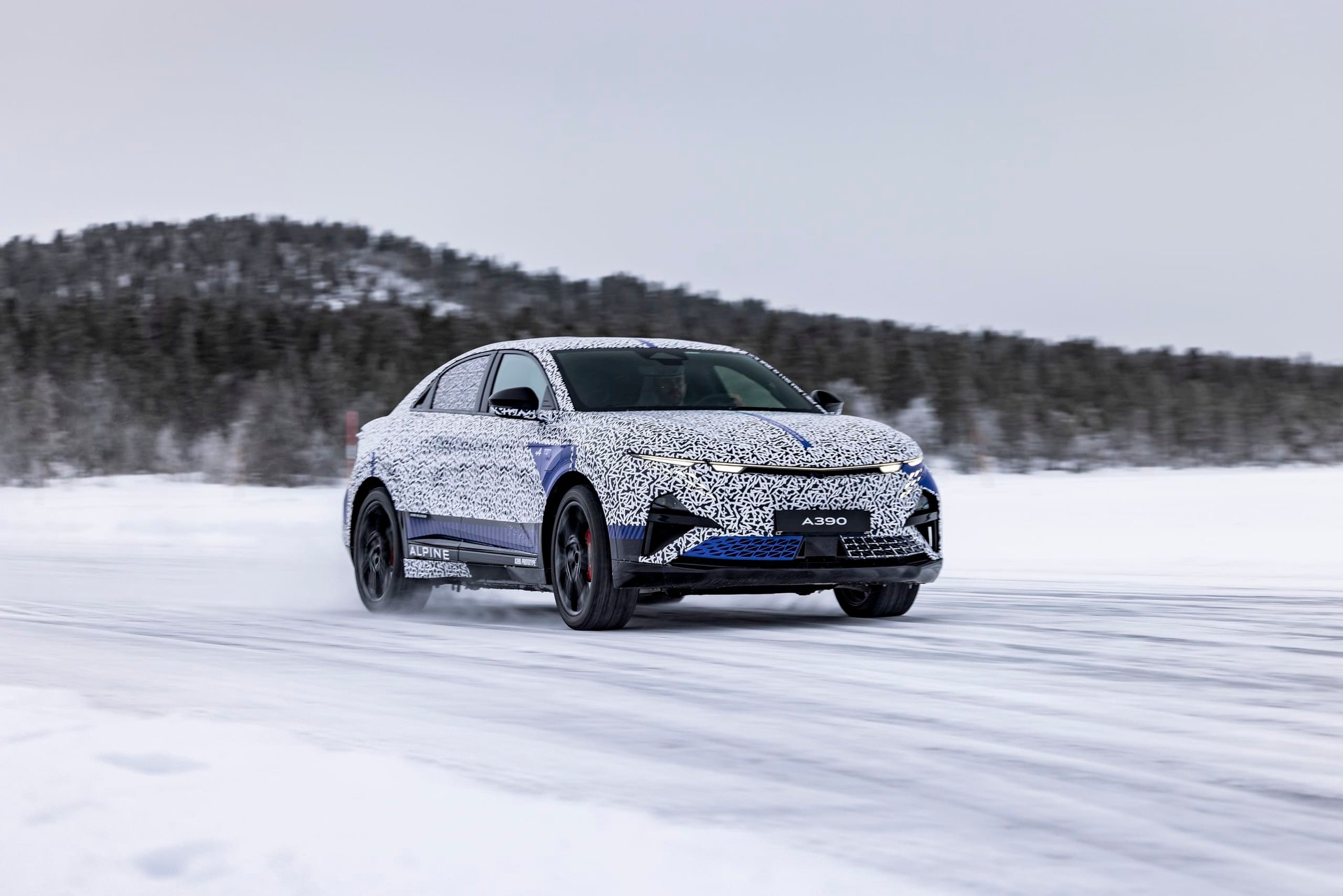 Alpine A390 Laponie 2025 21 | Alpine A390 : La Sportive Électrique Défie Le Froid Polaire Avant Sa Révélation Mondiale