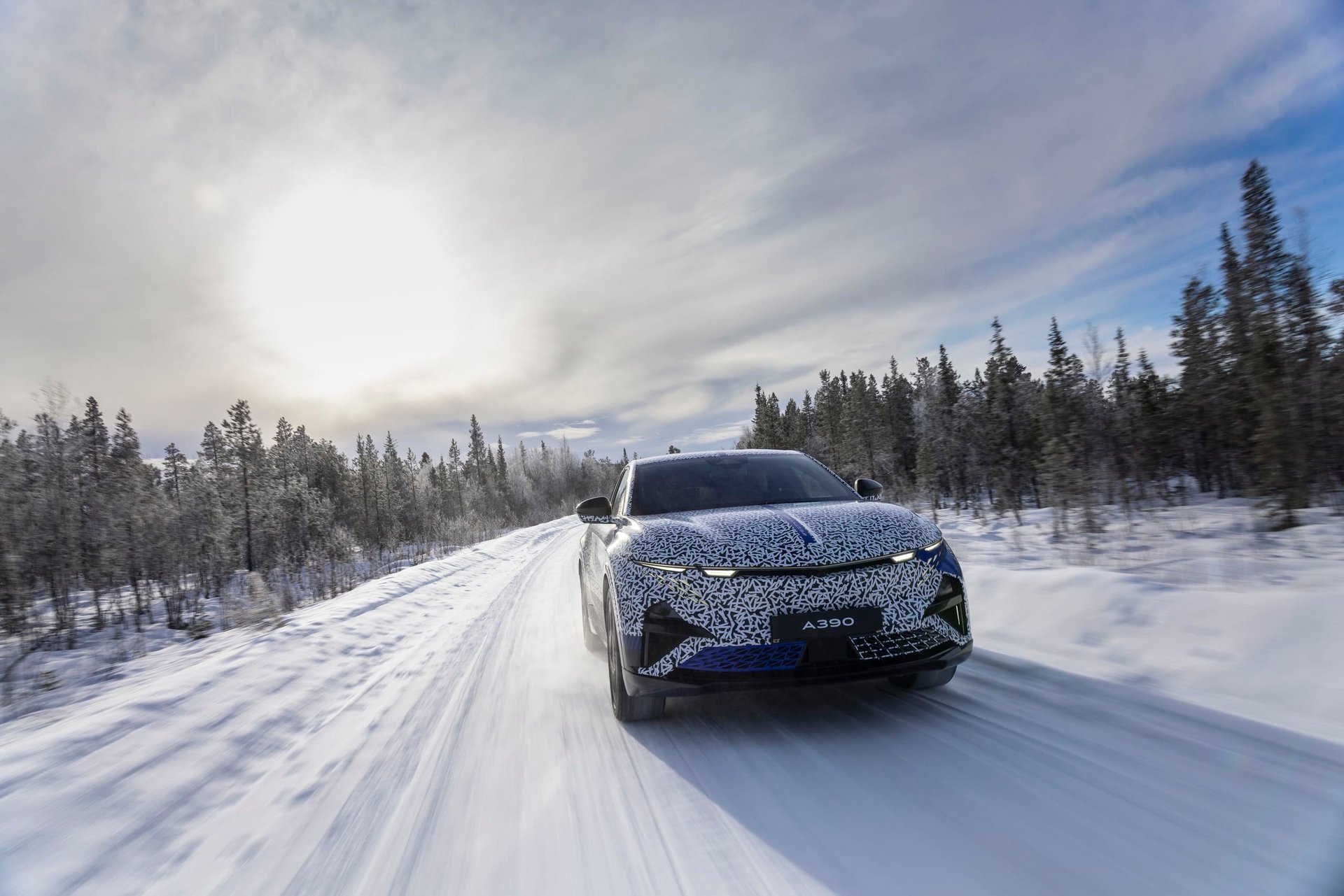 Alpine A390 Neige 2025 2 | Alpine A390 : La Sportive Électrique Défie Le Froid Polaire Avant Sa Révélation Mondiale