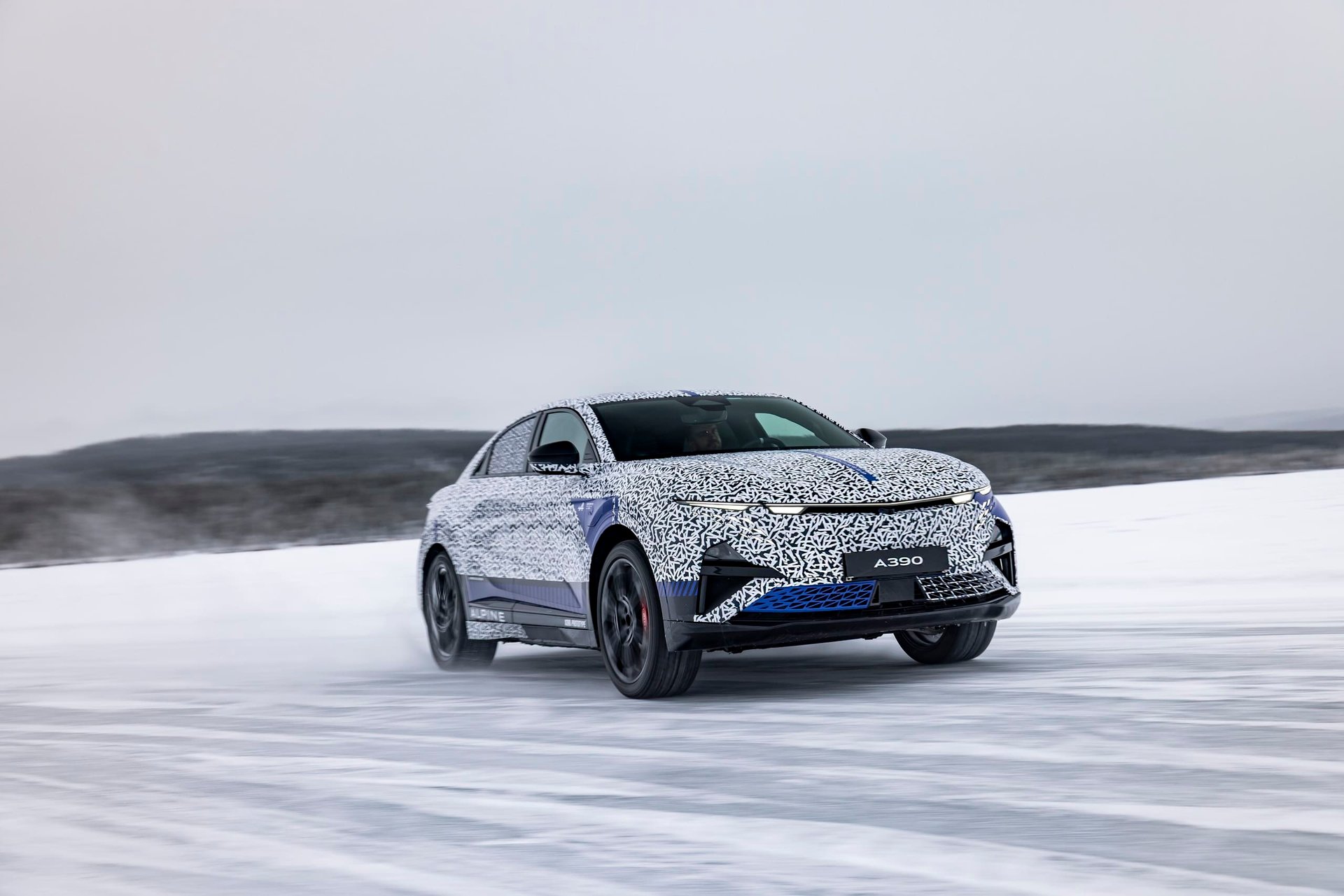 Alpine A390 Performance 2025 37 | Alpine A390 : La Sportive Électrique Défie Le Froid Polaire Avant Sa Révélation Mondiale