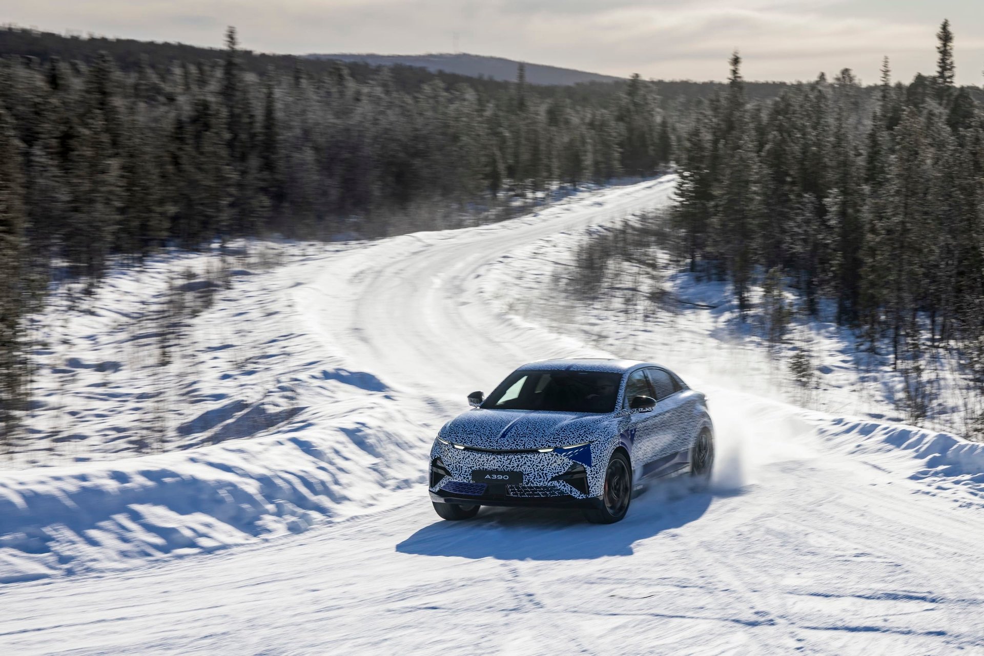 Alpine A390 Performance 2025 47 | Alpine A390 : La Sportive Électrique Défie Le Froid Polaire Avant Sa Révélation Mondiale