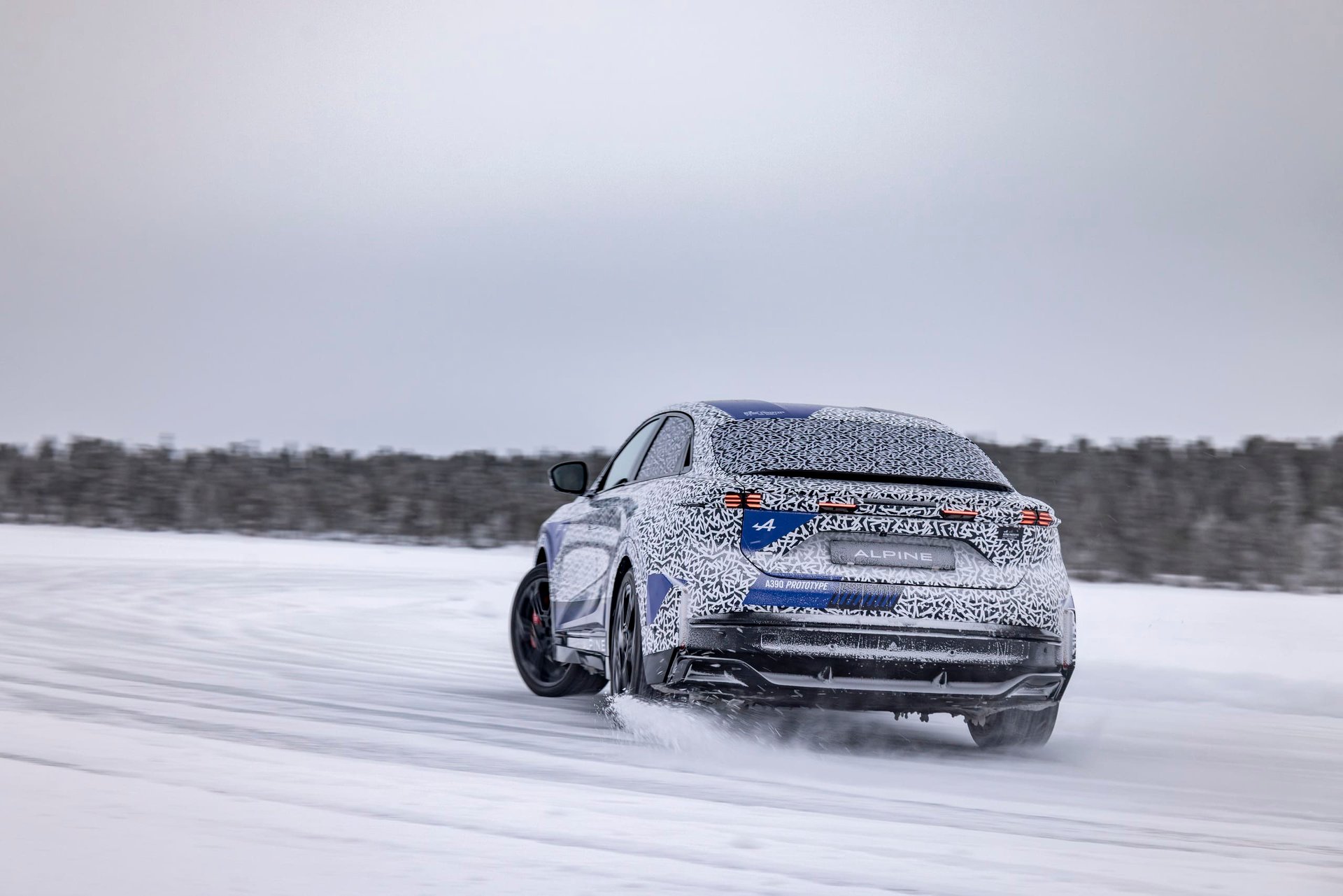 Alpine A390 Prototype 2025 44 | Alpine A390 : La Sportive Électrique Défie Le Froid Polaire Avant Sa Révélation Mondiale