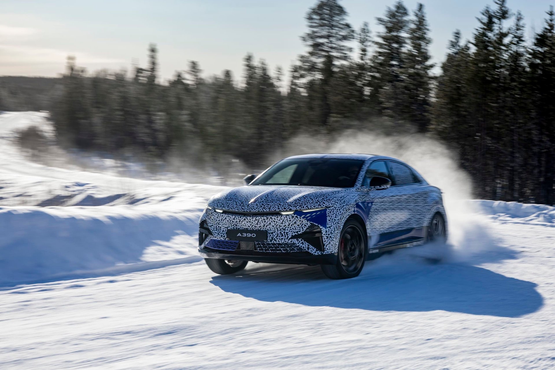 Alpine A390 Prototype 2025 54 | Alpine A390 : La Sportive Électrique Défie Le Froid Polaire Avant Sa Révélation Mondiale