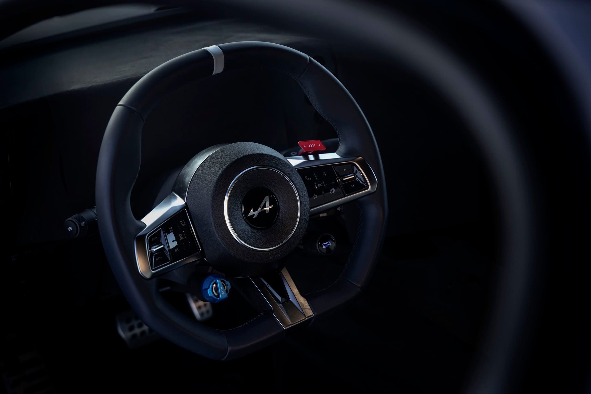 Alpine A390 Sport Fastback 2025 68 | Alpine A390 : La Sportive Électrique Défie Le Froid Polaire Avant Sa Révélation Mondiale