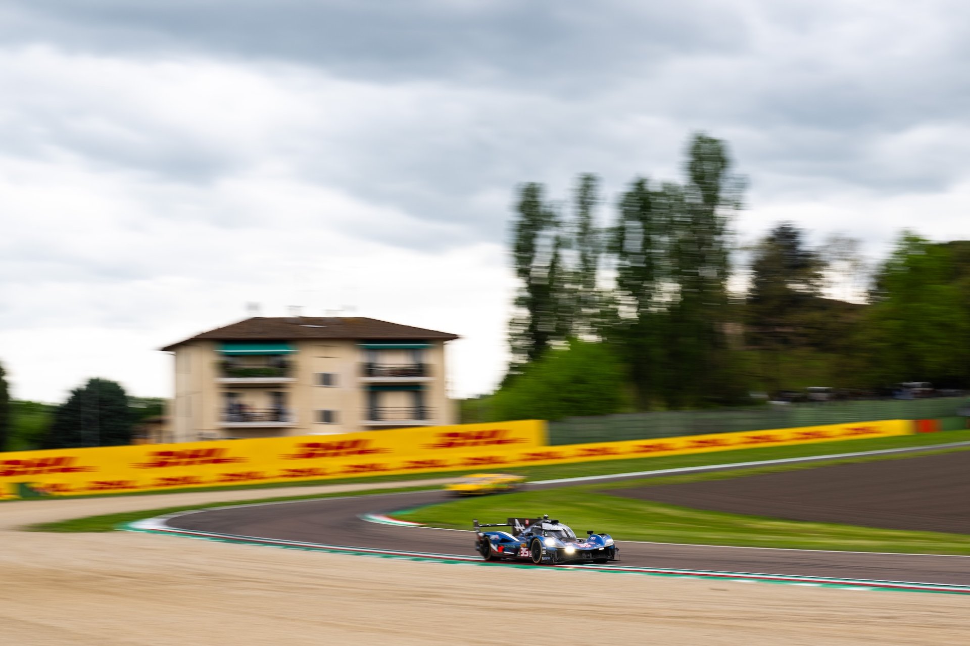 Alpine Endurance Team Rebondit À Imola Avec Un Podium Mérité Pour La N°36 22 Alpine Endurance Team A424 Chatin Gounon Habsburg Schumacher Makowiecki Milesi Wec Imola 2025