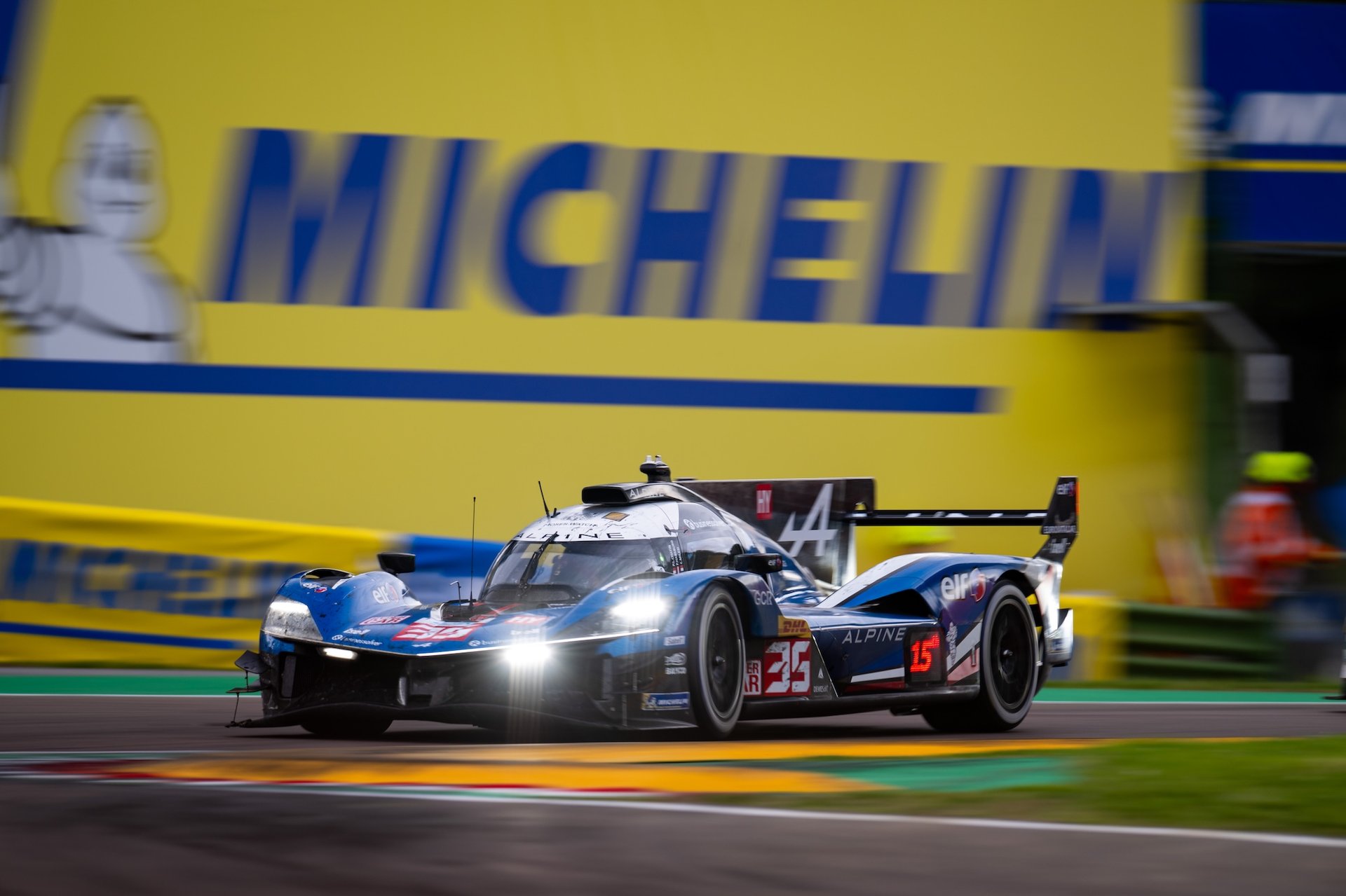 Alpine Endurance Team Rebondit À Imola Avec Un Podium Mérité Pour La N°36 9 Alpine Endurance Team A424 Chatin Gounon Habsburg Schumacher Makowiecki Milesi Wec Imola 2025