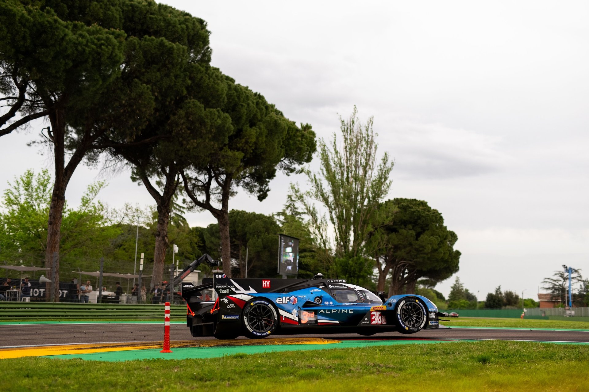 Alpine Endurance Team Rebondit À Imola Avec Un Podium Mérité Pour La N°36 5 Alpine Endurance Team A424 Chatin Gounon Habsburg Schumacher Makowiecki Milesi Wec Imola 2025 81 | Alpine Endurance Team Rebondit À Imola Avec Un Podium Mérité Pour La N°36