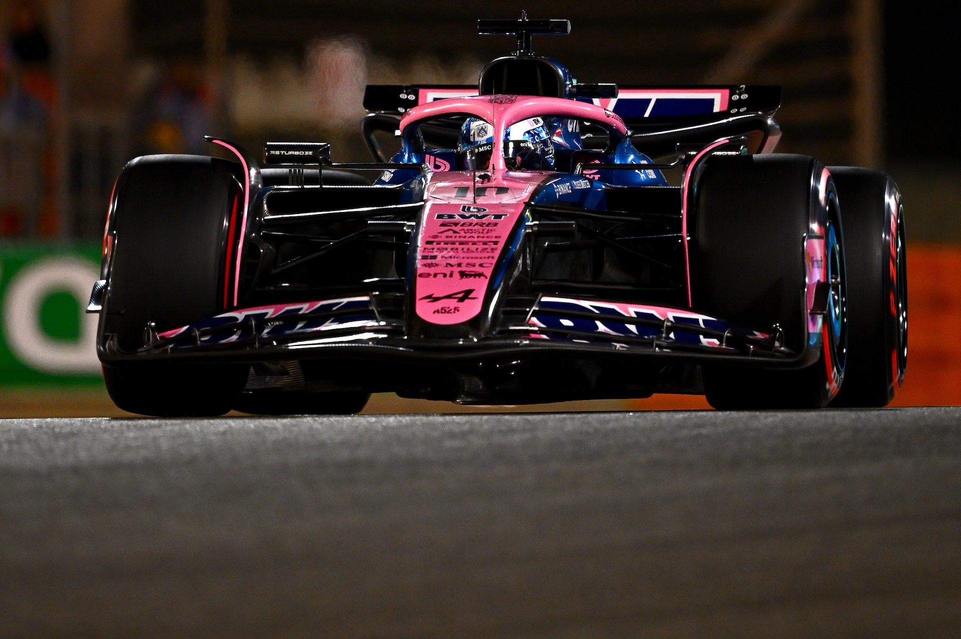 Bwt Alpine Formula One Team Crée La Surprise À Bahreïn : Gasly 5E, Doohan Tout Proche De La Q3 11 Bwt Alpine Formula One Team A525 Gasly Doohan Grand Prix De Bahreïn Qualifications 2025