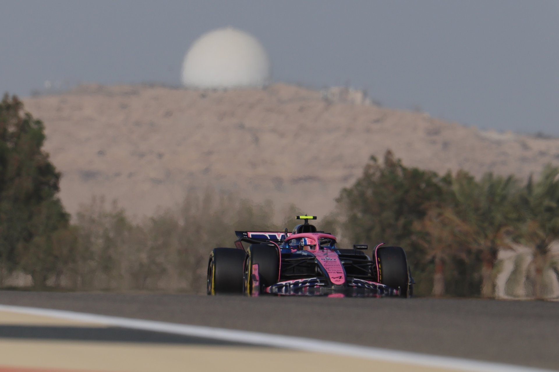 Bwt Alpine Formula One Team Crée La Surprise À Bahreïn : Gasly 5E, Doohan Tout Proche De La Q3 5 Bwt Alpine Formula One Team A525 Gasly Doohan Grand Prix De Bahreïn Qualifications 2025
