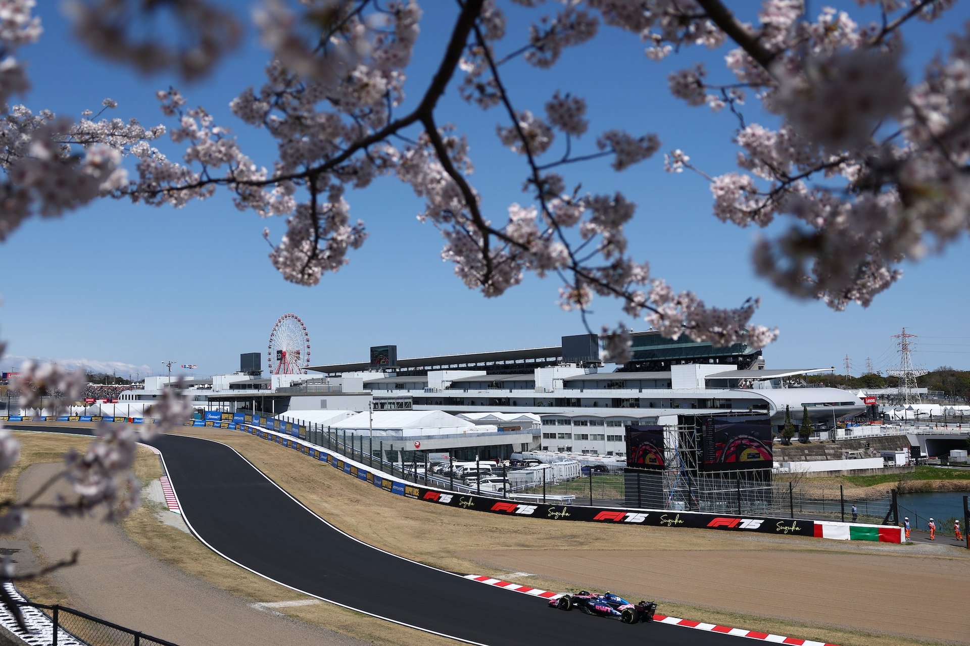 Bwt Alpine Formula One Team A525 Gasly Doohan Crash Hirakawa Grand Prix Suzuka Essais 2025
