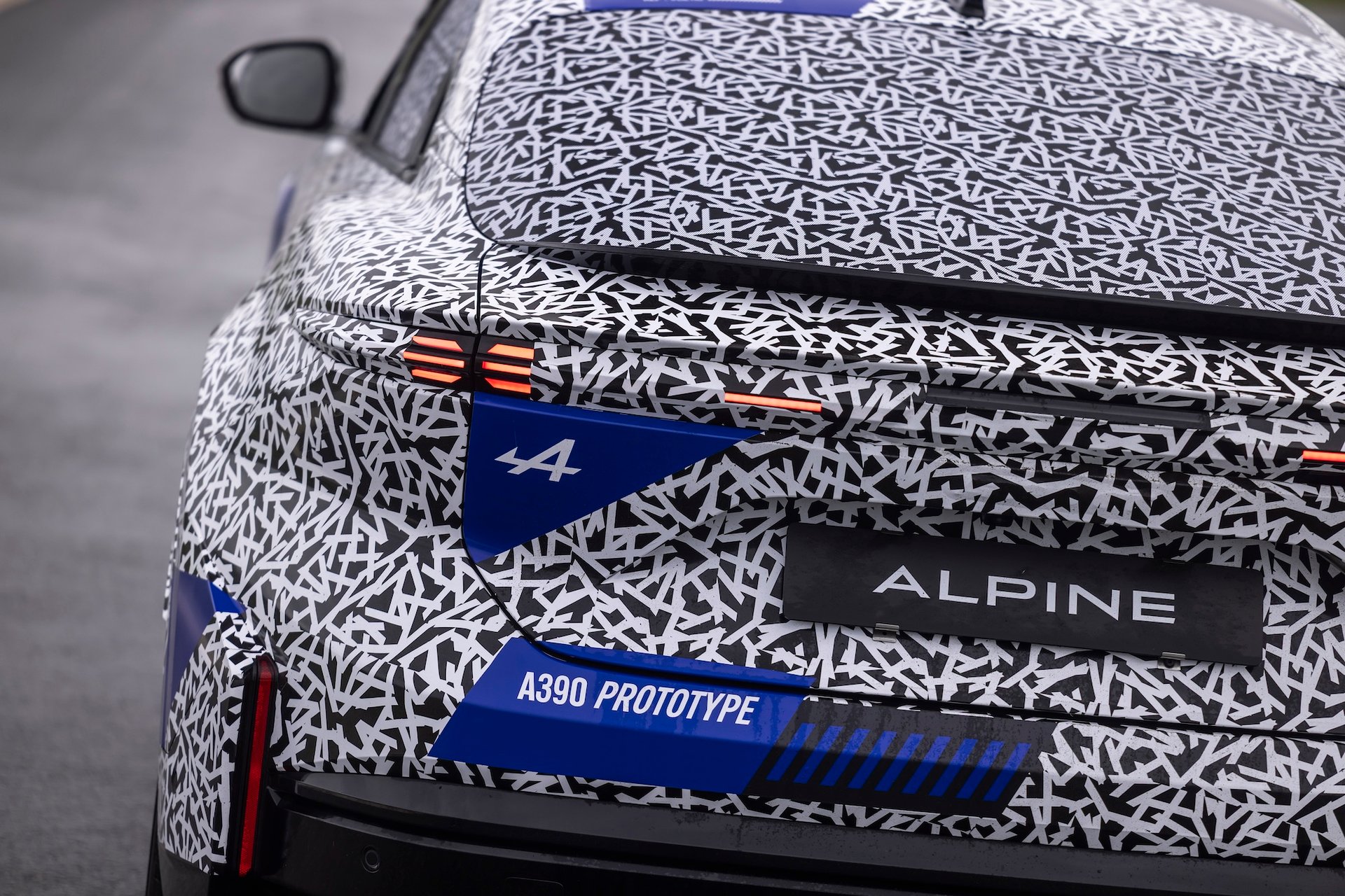 Alpine A390 : Derniers Galops D'Essai Avant La Grande Révélation Le 27 Mai 2025 5 Essais Alpine A390 Complexe Michelin De Ladoux