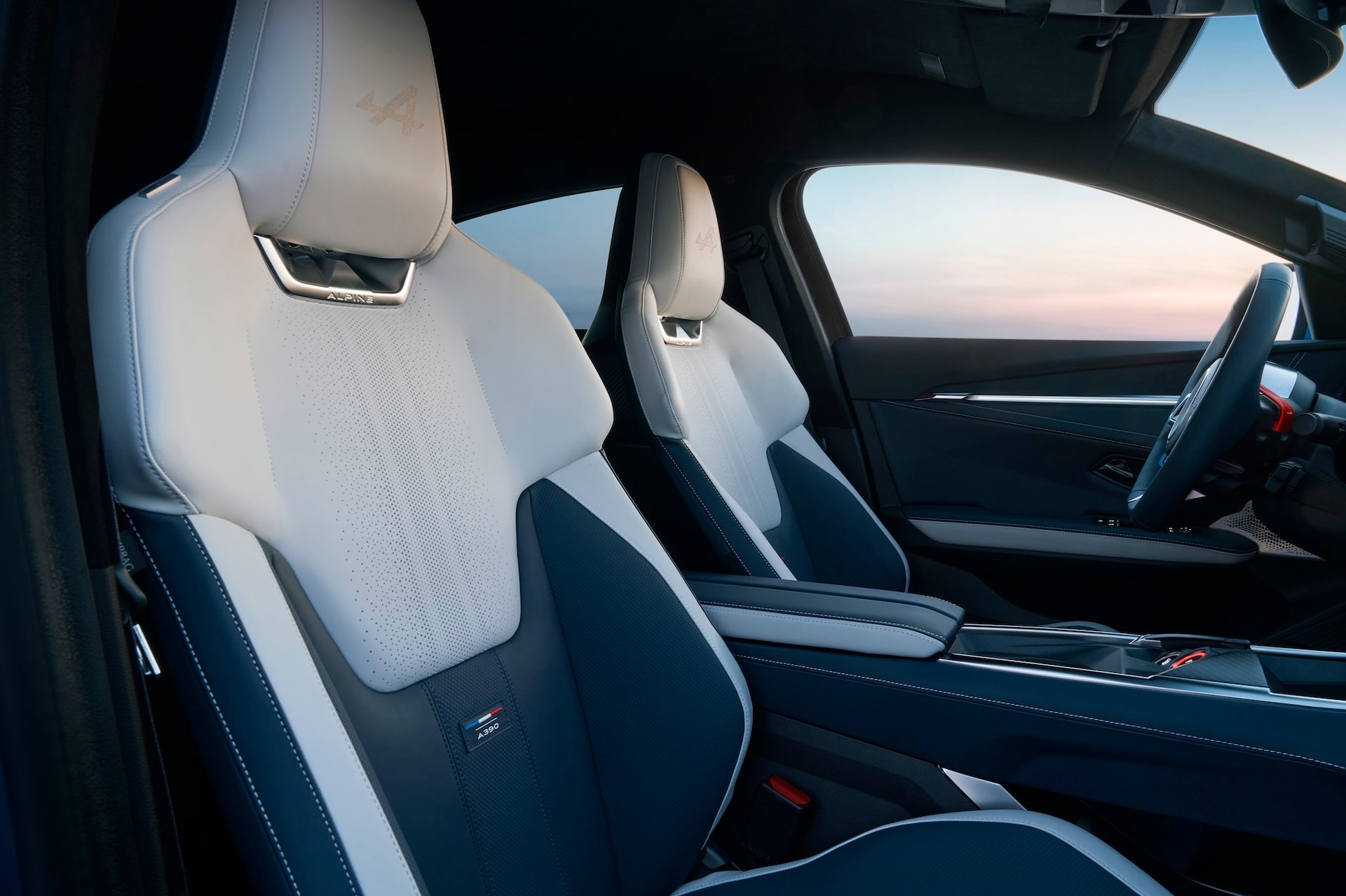 Alpine A390 Révélation 27 Mai 2025 Dieppe World Premiere Intérieur Fastback Électrique
