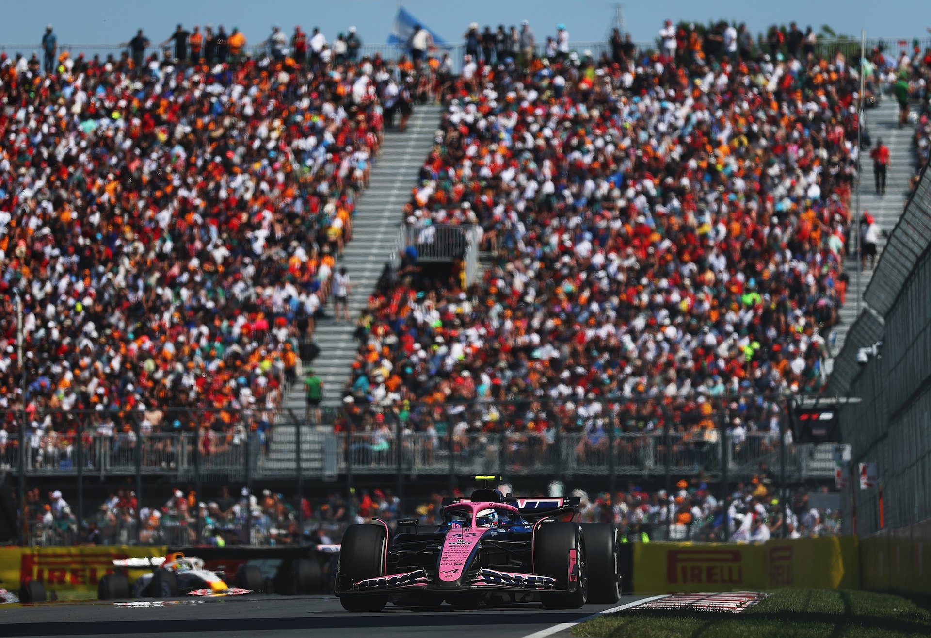 Bwt Alpine Formula One Team : Paroles D'Un Week-End Sans Récompense Au Canada 2025 12 Montreal, Quebec - June 15: Franco Colapinto Of Argentina Driving The (43) Alpine F1 A525 Renault On Track During The F1 Grand Prix Of Canada At Circuit Gilles-Villeneuve On June 15, 2025 In Montreal, Quebec. (Photo By Mark Thompson/Getty Images)