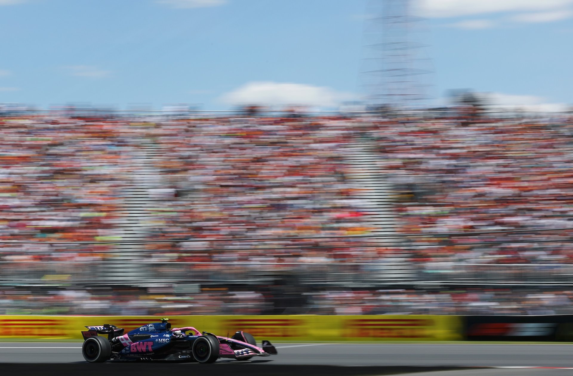 Bwt Alpine Formula One Team : Paroles D'Un Week-End Sans Récompense Au Canada 2025 9 Montreal, Quebec - June 15: Franco Colapinto Of Argentina Driving The (43) Alpine F1 A525 Renault On Track During The F1 Grand Prix Of Canada At Circuit Gilles-Villeneuve On June 15, 2025 In Montreal, Quebec. (Photo By Mark Thompson/Getty Images)