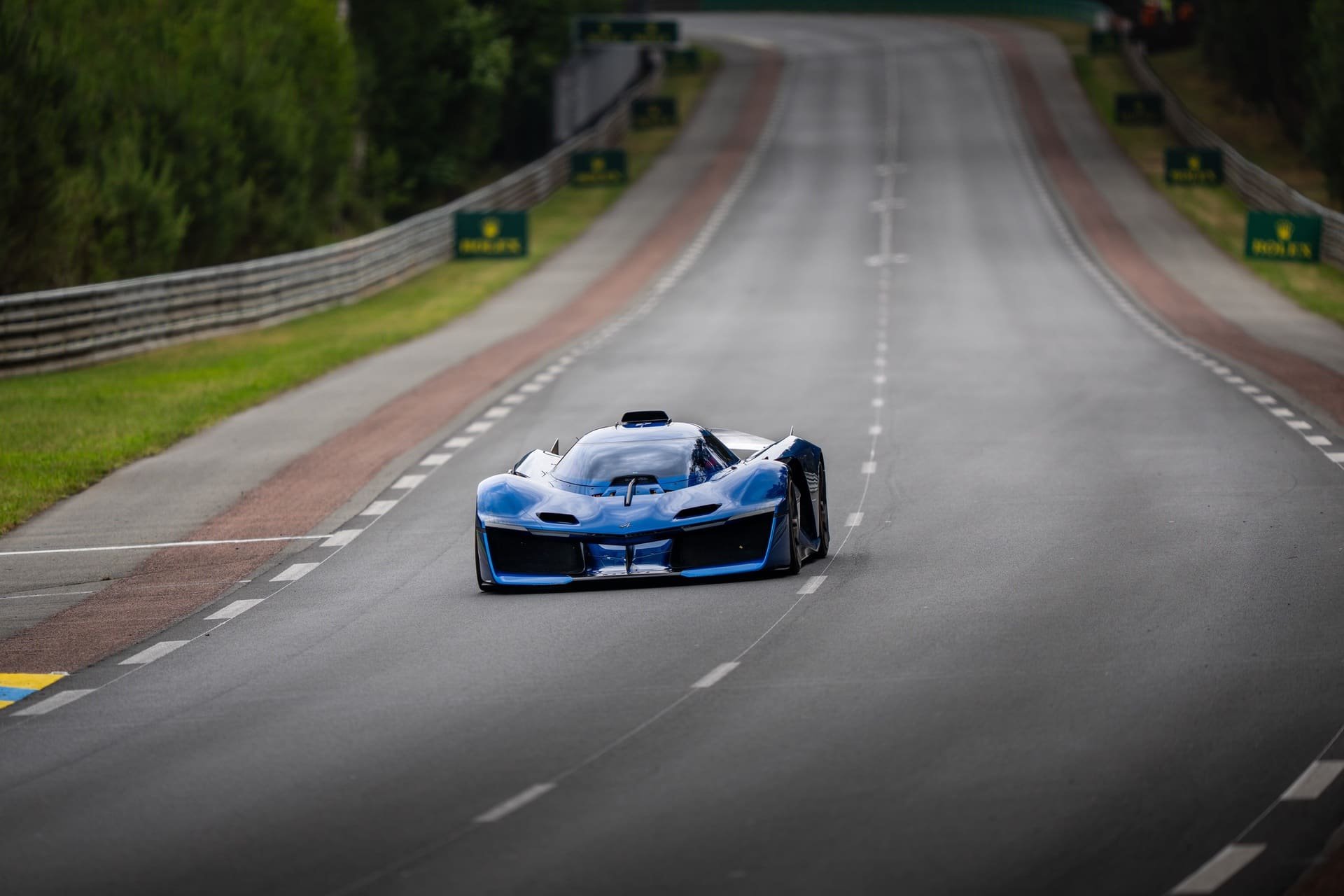 Les Alpinistes 24 H Du Mans 2025 Wec Fia