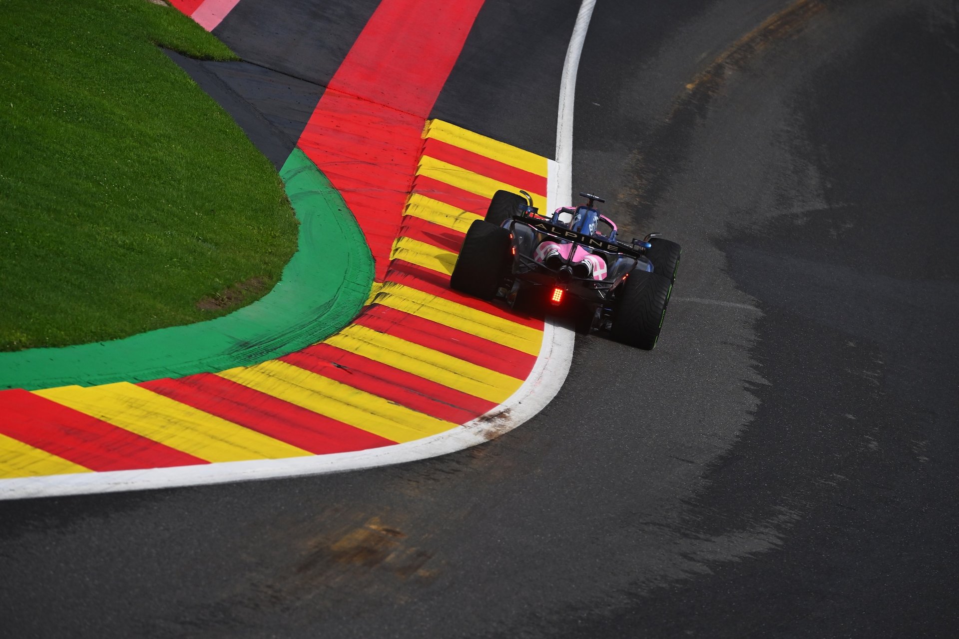 Bwt Alpine Formula One Team Arrache Un Point Mérité À Spa-Francorchamps Sous La Pluie 2025 3 Bwt Alpine Formula One Team Gasly Colapinto A525 F1 Spa Francorchamps Course 2025