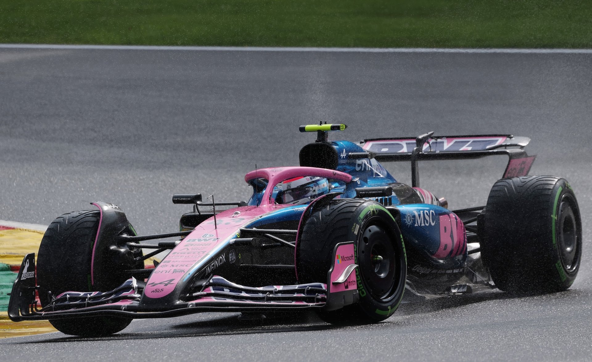Bwt Alpine Formula One Team Arrache Un Point Mérité À Spa-Francorchamps Sous La Pluie 2025 8 Bwt Alpine Formula One Team Gasly Colapinto A525 F1 Spa Francorchamps Course 2025
