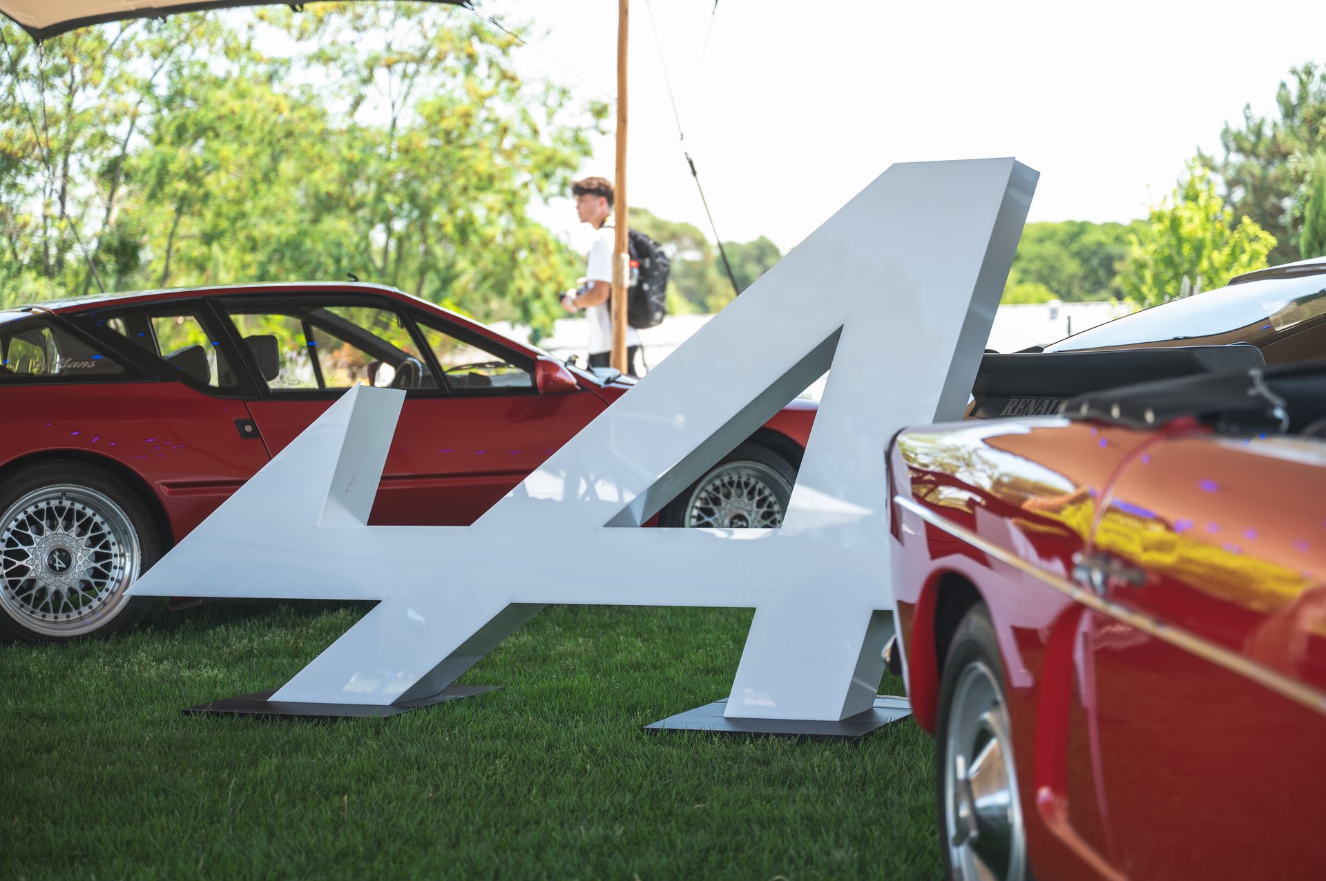 Alpine : Son Patrimoine À L’épreuve Du Mans Classic 2025 11 Les Alpinistes Le Mans Classic 2025 37 | Alpine : Son Patrimoine À L’épreuve Du Mans Classic 2025