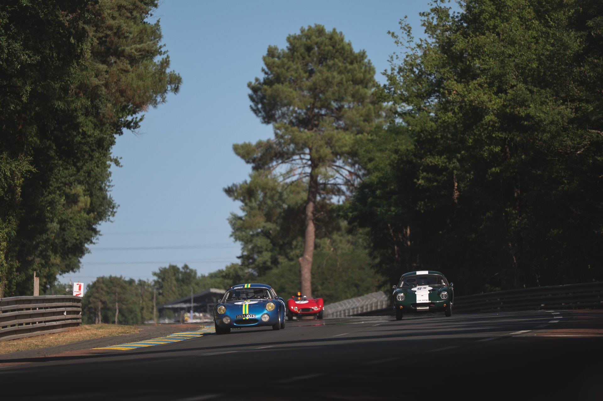 Alpine : Son Patrimoine À L’épreuve Du Mans Classic 2025 33 Les Alpinistes Le Mans Classic 2025 63 | Alpine : Son Patrimoine À L’épreuve Du Mans Classic 2025