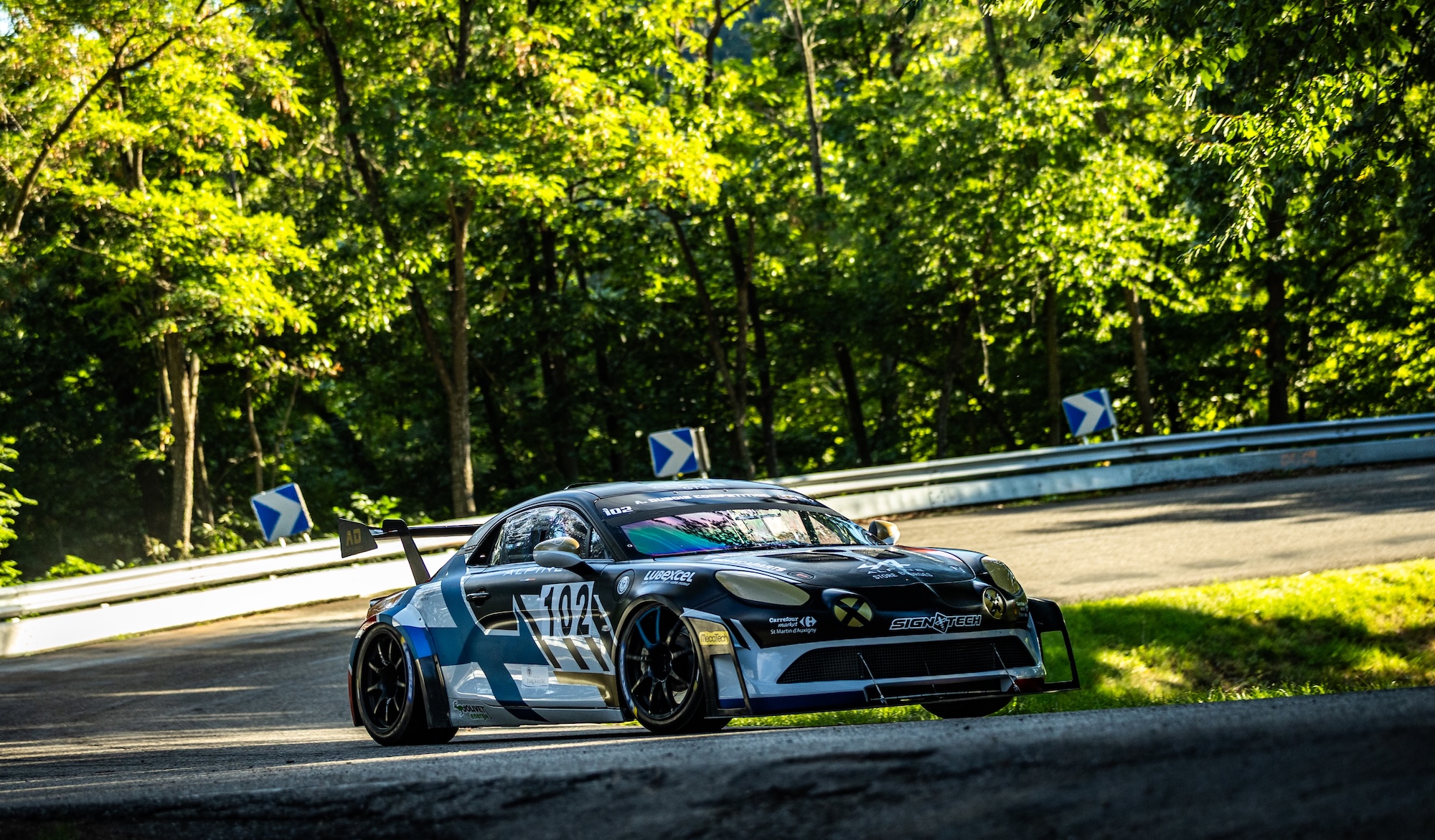 Anthony Dubois Sacré Champion De France De La Montagne Production Avec L’alpine A110 Evo 14 Anthony Dubois Au Volant De L’alpine A110 Evo Lors De La Course De Côte De Turckheim – 3 Épis, Épreuve Décisive Du Championnat De France De La Montagne 2025