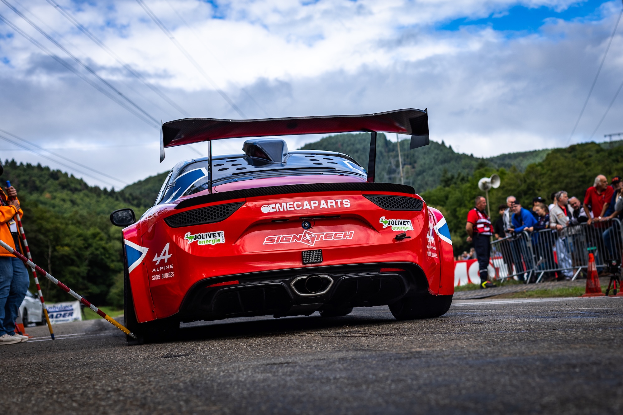 Anthony Dubois Sacré Champion De France De La Montagne Production Avec L’alpine A110 Evo 9 Anthony Dubois Au Volant De L’alpine A110 Evo Lors De La Course De Côte De Turckheim – 3 Épis, Épreuve Décisive Du Championnat De France De La Montagne 2025