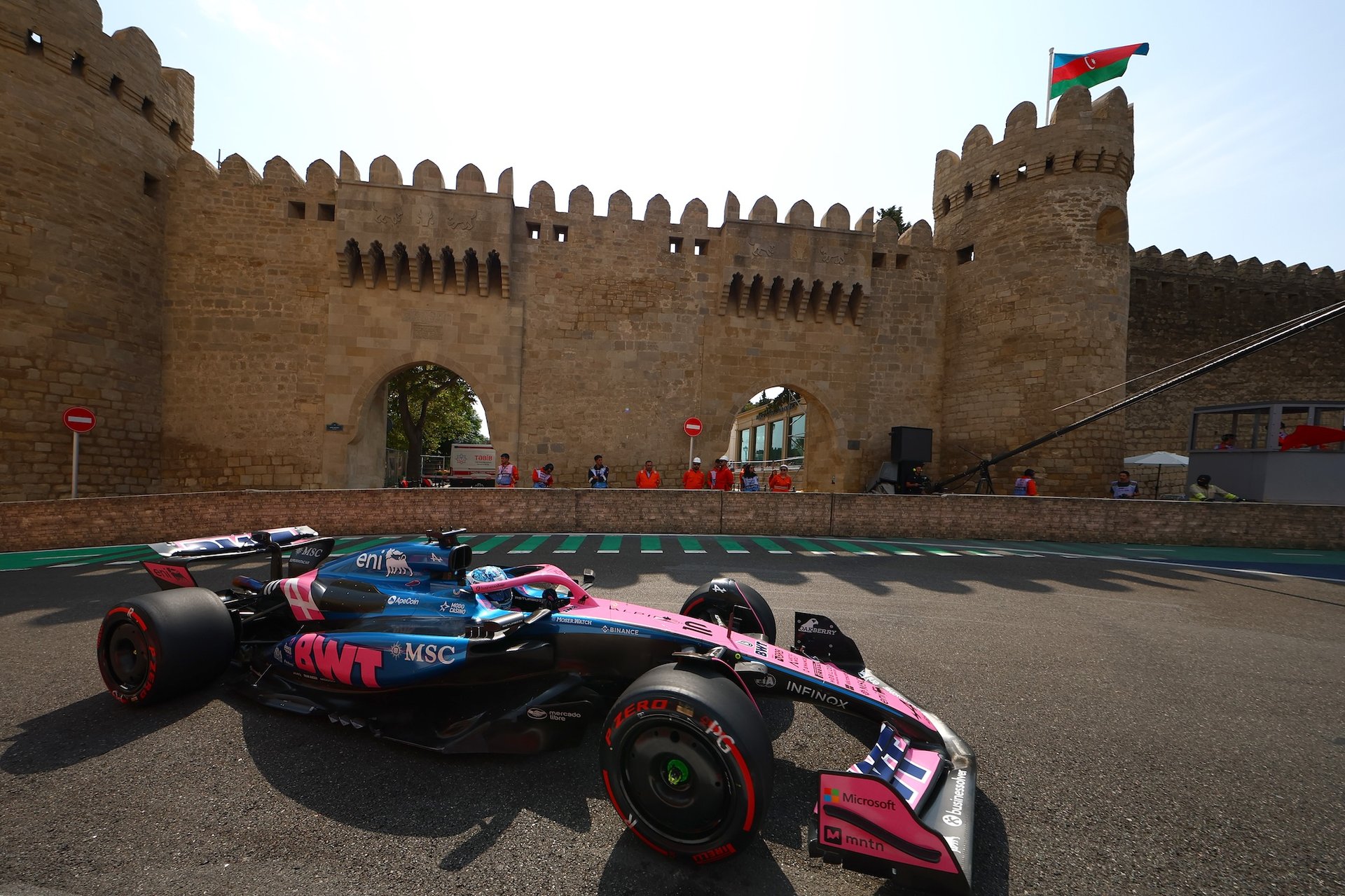 Baku, Azerbaijan - September 19: Pierre Gasly Of France Driving The (10) Alpine F1 A525 Renault On Track During Practice Ahead Of The F1 Grand Prix Of Azerbaijan At Baku City Circuit On September 19, 2025 In Baku, Azerbaijan. (Photo By Joe Portlock/Getty Images)