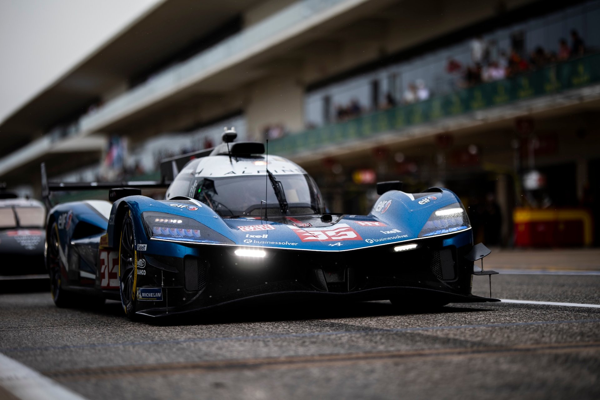 Wec Austin 2025 : Alpine Endurance Team Piégée Par La Pluie, Un Retour Manqué Au Texas 34 35 Chatin Paul-Loup (Fra), Habsburg Ferdinand (Aut), Milesi Charles (Fra), Alpine Endurance Team, Alpine A424 #35, Hypercar, Illustration During The Lone Star Le Mans 2025, 6Th Round Of The 2025 Fia World Endurance Championship, From September 5 To 7, 2025 On The Circuit Of The Americas In Austin, Texas, United States Of America - Photo Thomas Fenetre / Dppi