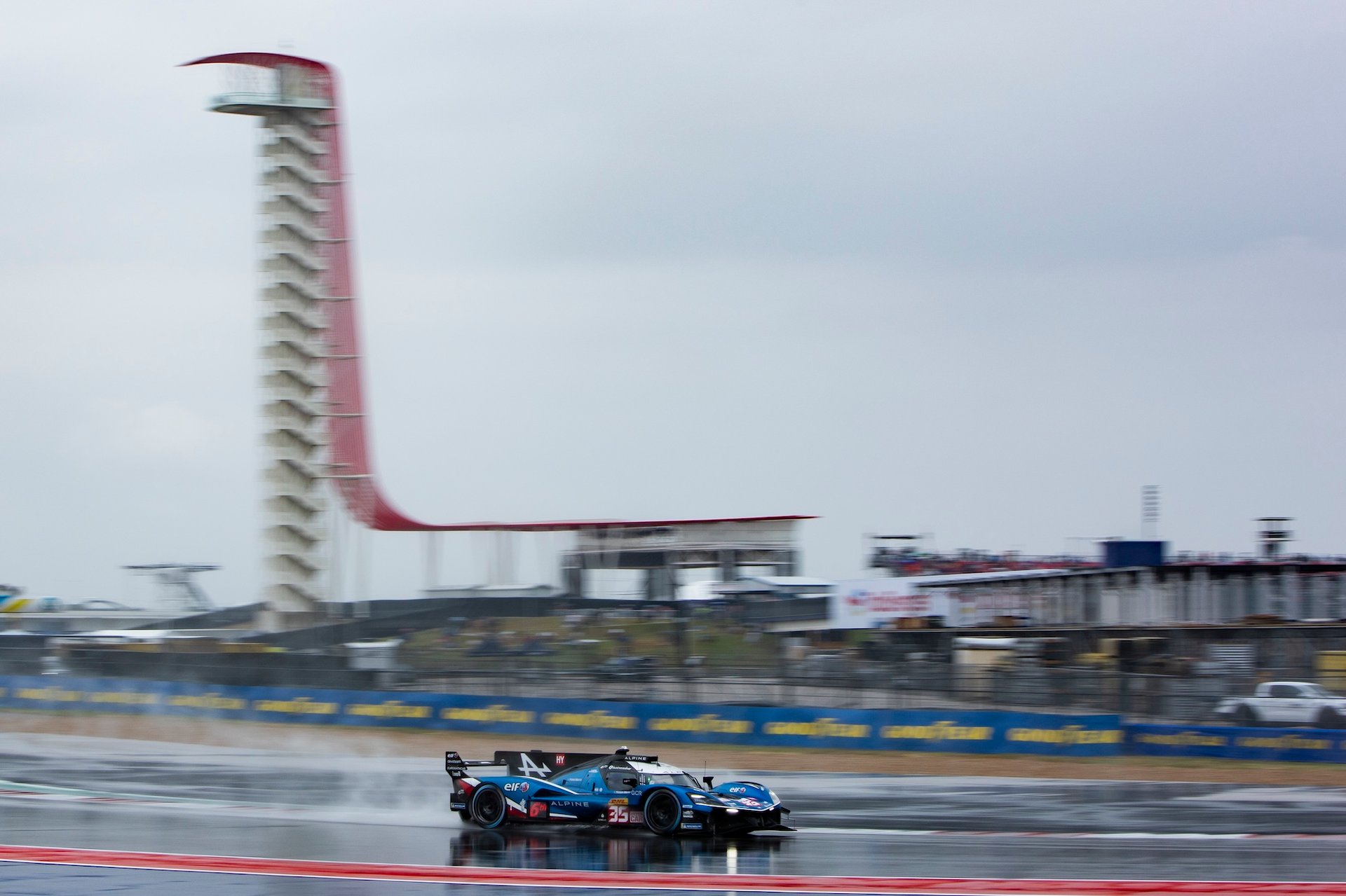 Wec Austin 2025 : Alpine Endurance Team Piégée Par La Pluie, Un Retour Manqué Au Texas 24 35 Chatin Paul-Loup (Fra), Habsburg Ferdinand (Aut), Milesi Charles (Fra), Alpine Endurance Team, Alpine A424 #35, Hypercar, Action During The Lone Star Le Mans 2025, 6Th Round Of The 2025 Fia World Endurance Championship, From September 5 To 7, 2025 On The Circuit Of The Americas In Austin, Texas, United States Of America - Photo Thomas Fenetre / Dppi