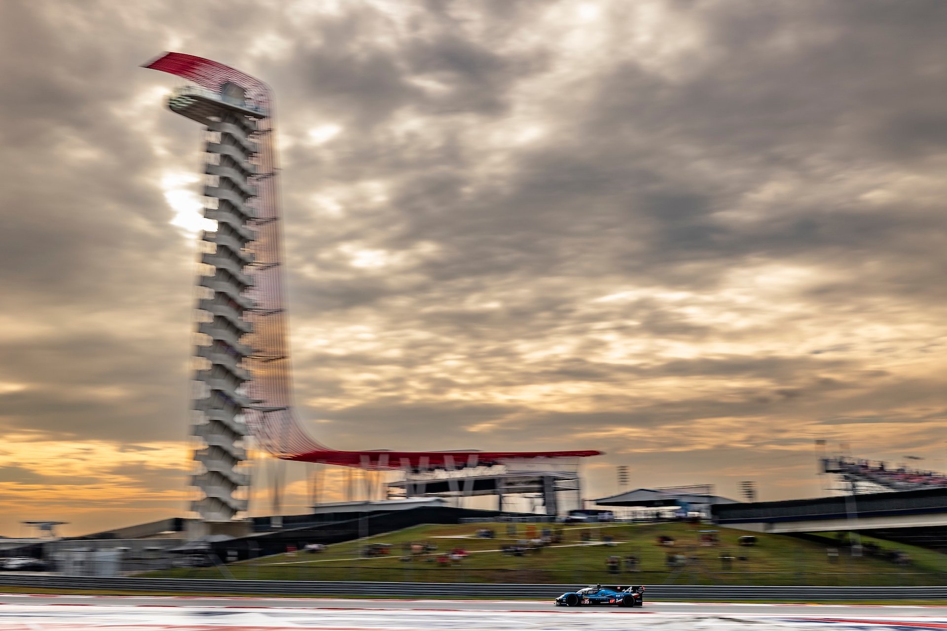 Wec Austin 2025 : Alpine Endurance Team Piégée Par La Pluie, Un Retour Manqué Au Texas 9 35 Chatin Paul-Loup (Fra), Habsburg Ferdinand (Aut), Milesi Charles (Fra), Alpine Endurance Team, Alpine A424 #35, Hypercar, Action During The Lone Star Le Mans 2025, 6Th Round Of The 2025 Fia World Endurance Championship, From September 5 To 7, 2025 On The Circuit Of The Americas In Austin, Texas, United States Of America - Photo Thomas Fenetre / Dppi
