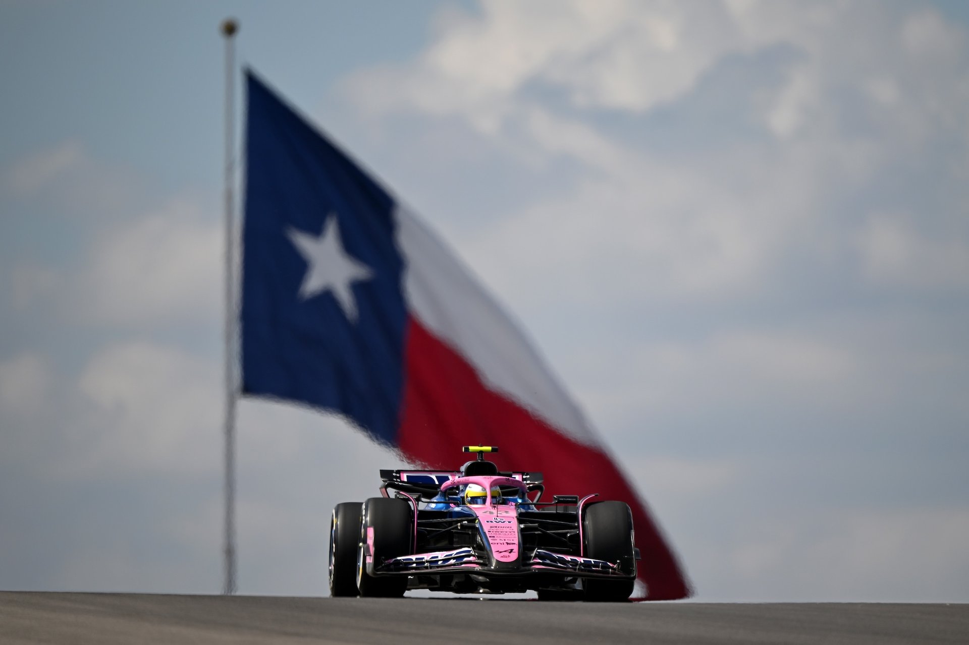 Austin, Texas - October 17: Franco Colapinto Of Argentina Driving The (43) Alpine F1 A525 Renault On Track During Practice Ahead Of The F1 Grand Prix Of United States At Circuit Of The Americas On October 17, 2025 In Austin, Texas. (Photo By Sam Bagnall/Sutton Images)