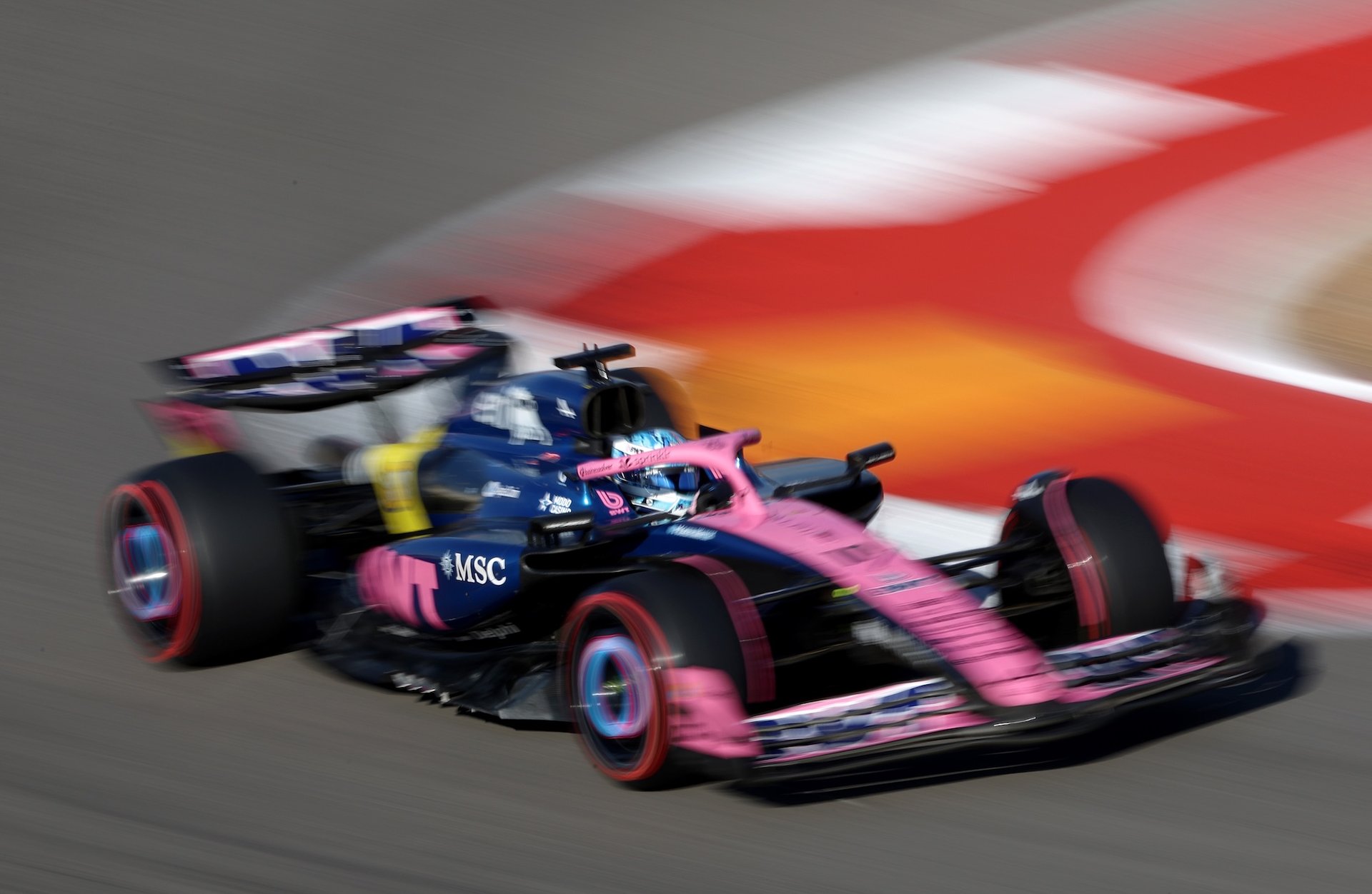 Austin, Texas - October 18: Pierre Gasly Of France Driving The (10) Alpine F1 A525 Renault On Track During Qualifying Ahead Of The F1 Grand Prix Of United States At Circuit Of The Americas On October 18, 2025 In Austin, Texas. (Photo By Andy Hone/Lat Images)