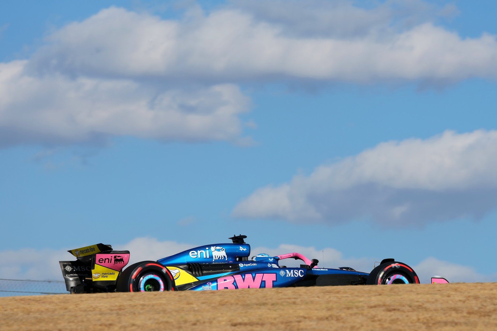 Austin, Texas - October 18: Pierre Gasly Of France Driving The (10) Alpine F1 A525 Renault On Track During Qualifying Ahead Of The F1 Grand Prix Of United States At Circuit Of The Americas On October 18, 2025 In Austin, Texas. (Photo By Clive Rose/Getty Images)