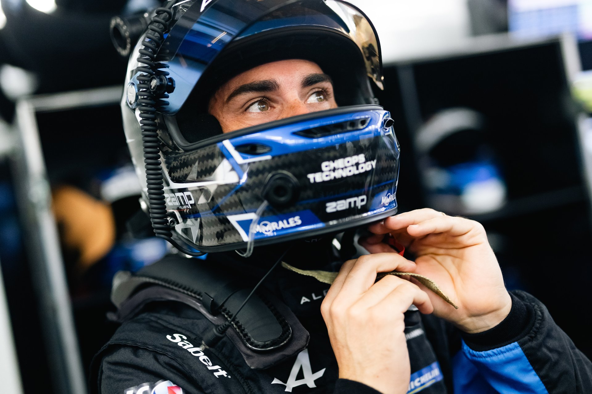 Wec 2025 : Alpine Endurance Team Boucle Une Saison En Progrès Et Vise Déjà 2026 26 Chatin Paul-Loup (Fra), Alpine Endurance Team, Alpine A424 #35, Hypercar, Portrait During The 8 Hours Of Bahrain 2025, 8Th Round Of The 2025 Fia World Endurance Championship, From November 6 To 8, 2025 On The Bahrain International Circuit In Sakhir, Bahrain - Photo Joao Filipe / Dppi