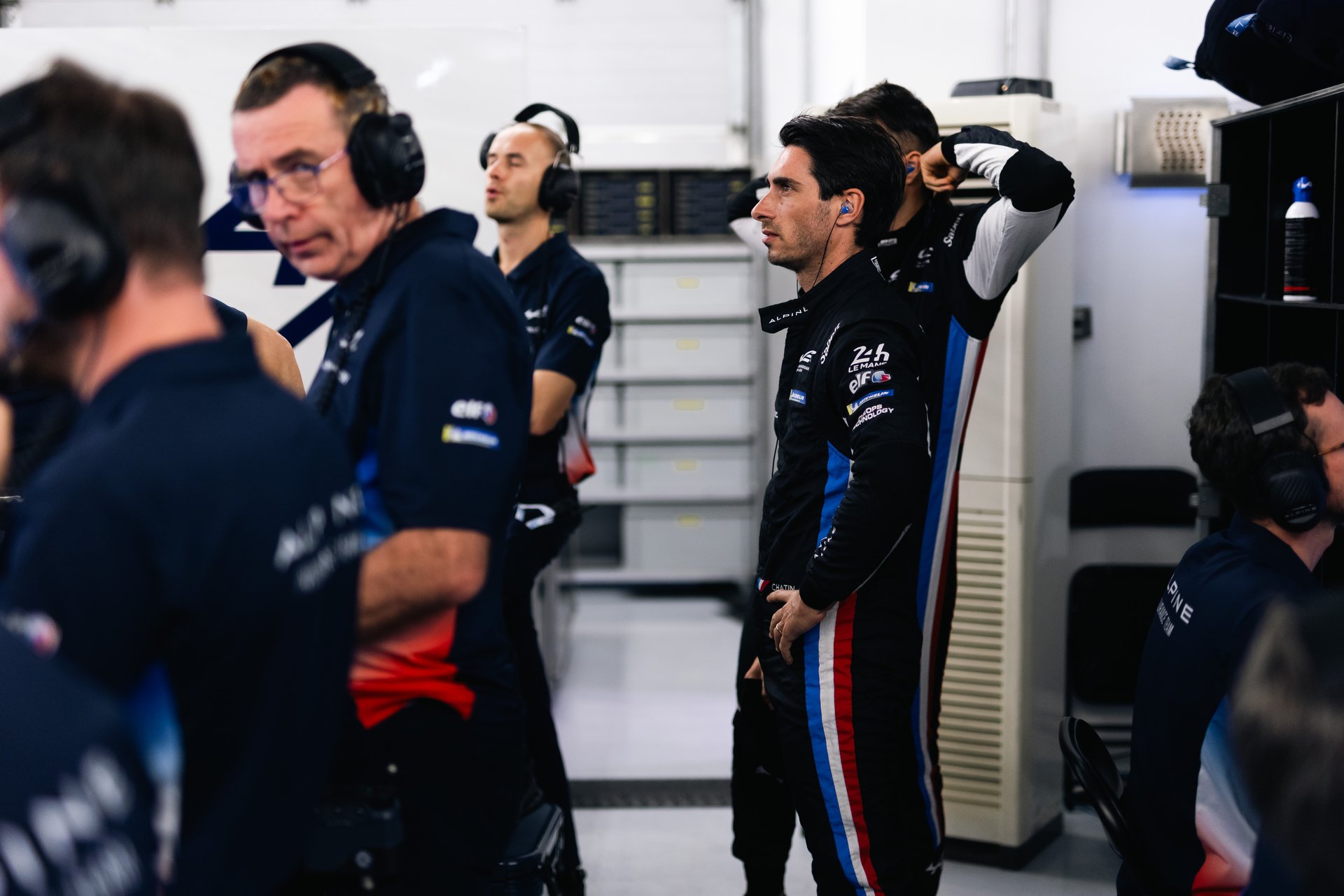 Chatin Paul-Loup (Fra), Alpine Endurance Team, Alpine A424 #35, Hypercar, Portrait During The 8 Hours Of Bahrain 2025, 8Th Round Of The 2025 Fia World Endurance Championship, From November 6 To 8, 2025 On The Bahrain International Circuit In Sakhir, Bahrain - Photo Joao Filipe / Dppi