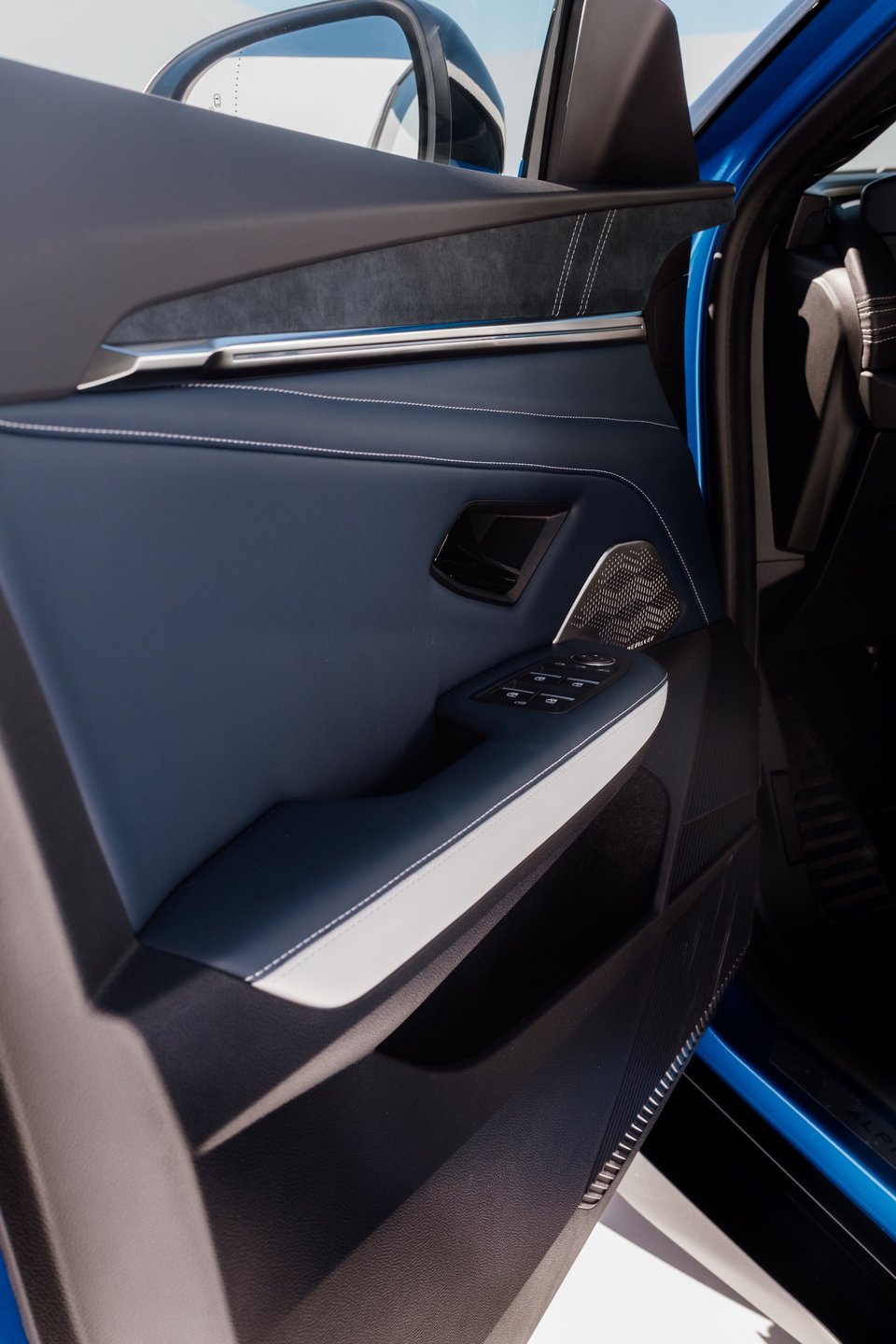 Alpine A390 : Vraie Alpine Ou Simple Électrique Badgée Sport ? Notre Essai 28 Alpine A390 Essais Test Drive Malaga Novembre 2025 52 | Alpine A390 : Vraie Alpine Ou Simple Électrique Badgée Sport ? Notre Essai
