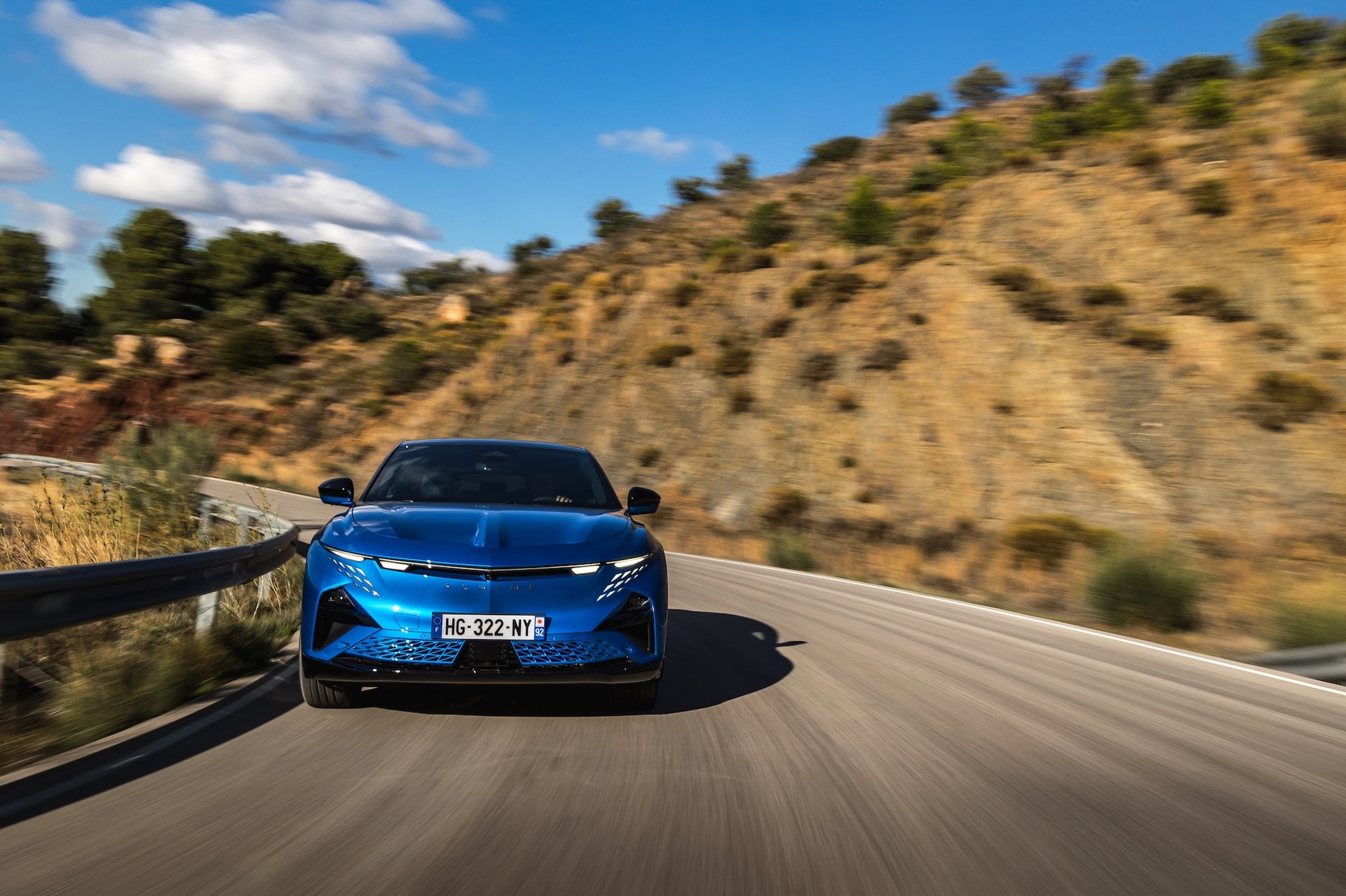 Alpine A390 : Vraie Alpine Ou Simple Électrique Badgée Sport ? Notre Essai 43 Alpine A390 Essais Test Drive Malaga Novembre 2025 Officielles