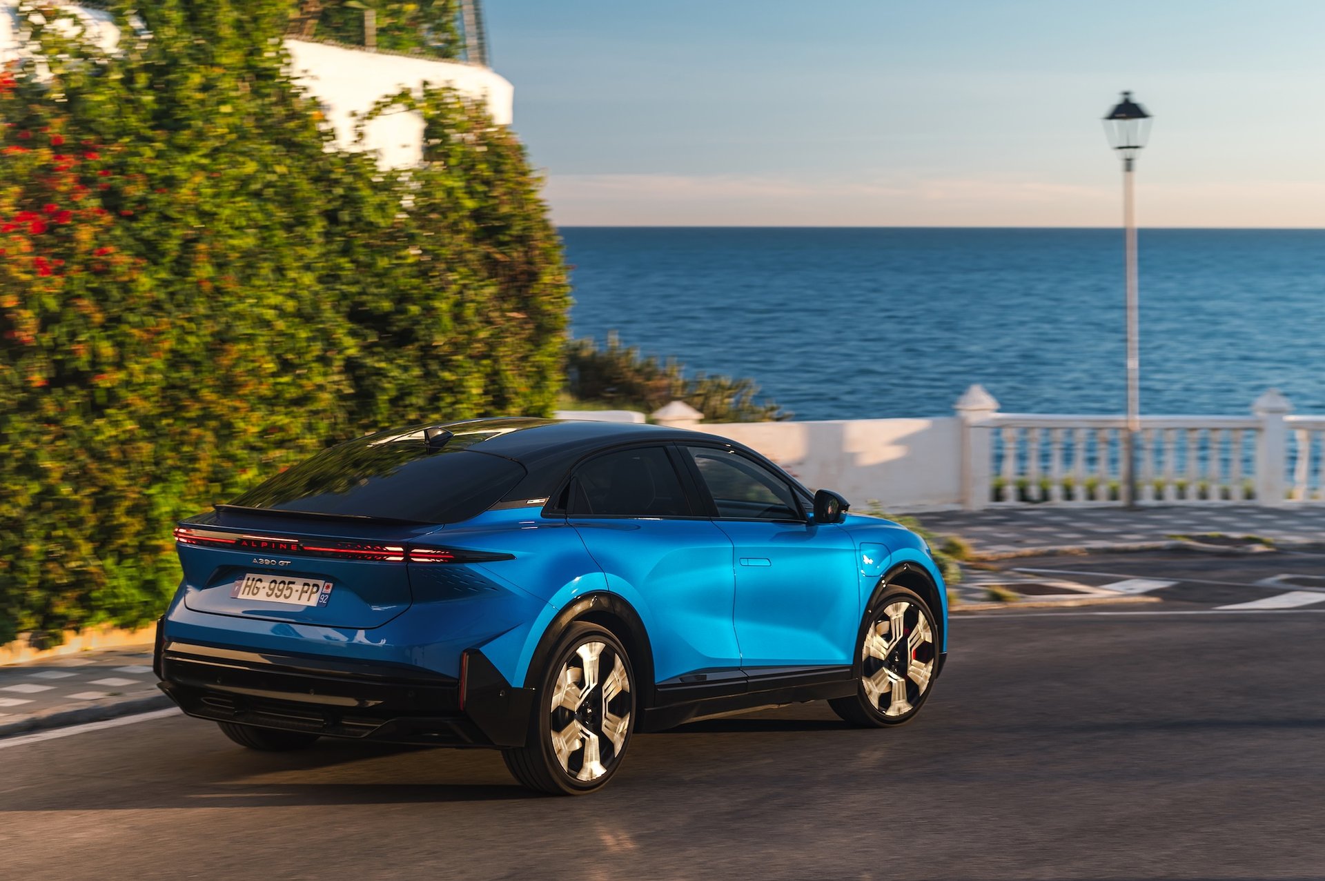 Ventes Alpine Explosent Au T1 2026 : +54,7 % Grâce À L’alpine A290 28 Alpine A390 Essais Test Drive Malaga Novembre 2025 Officielles