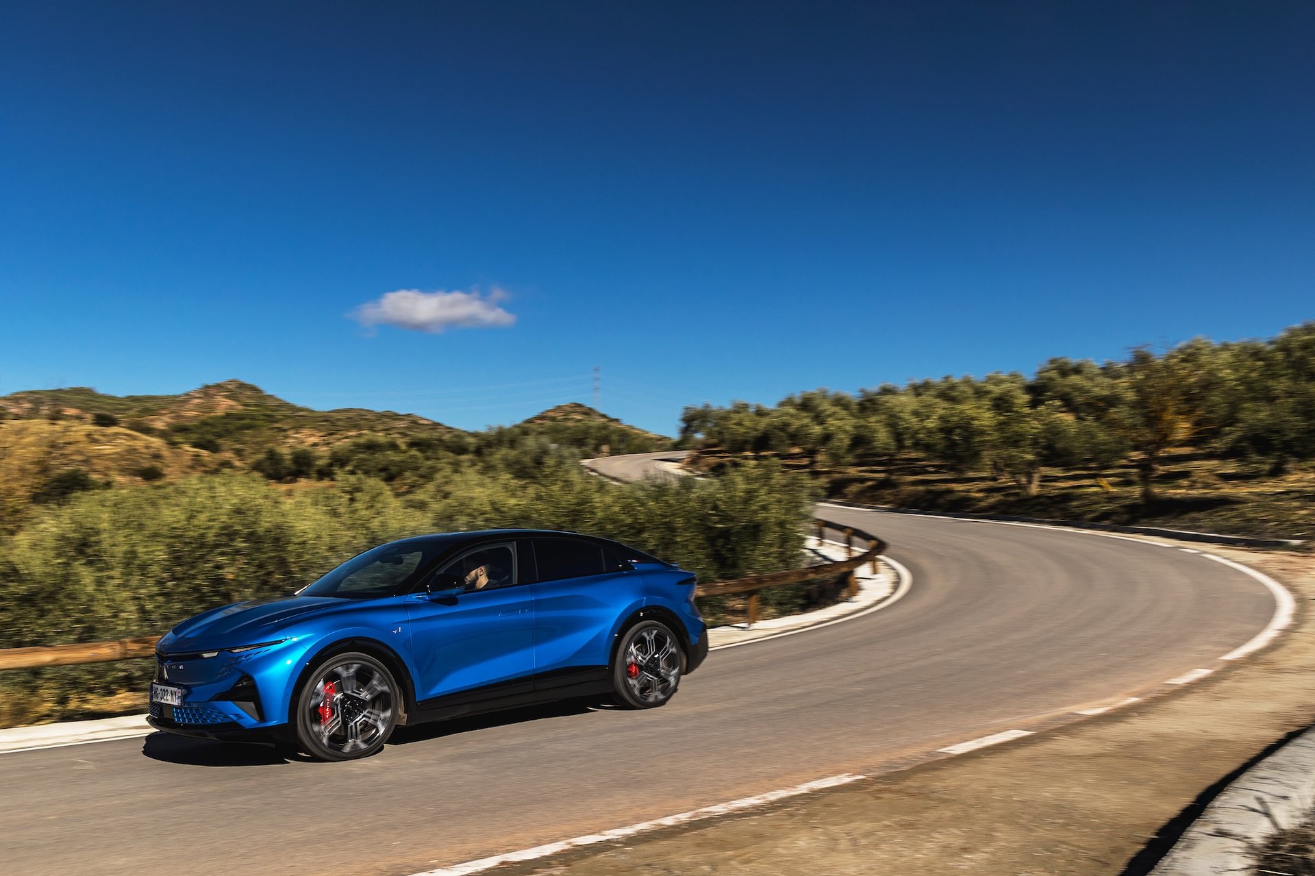 Ventes Alpine Explosent Au T1 2026 : +54,7 % Grâce À L’alpine A290 27 Alpine A390 Essais Test Drive Malaga Novembre 2025 Officielles
